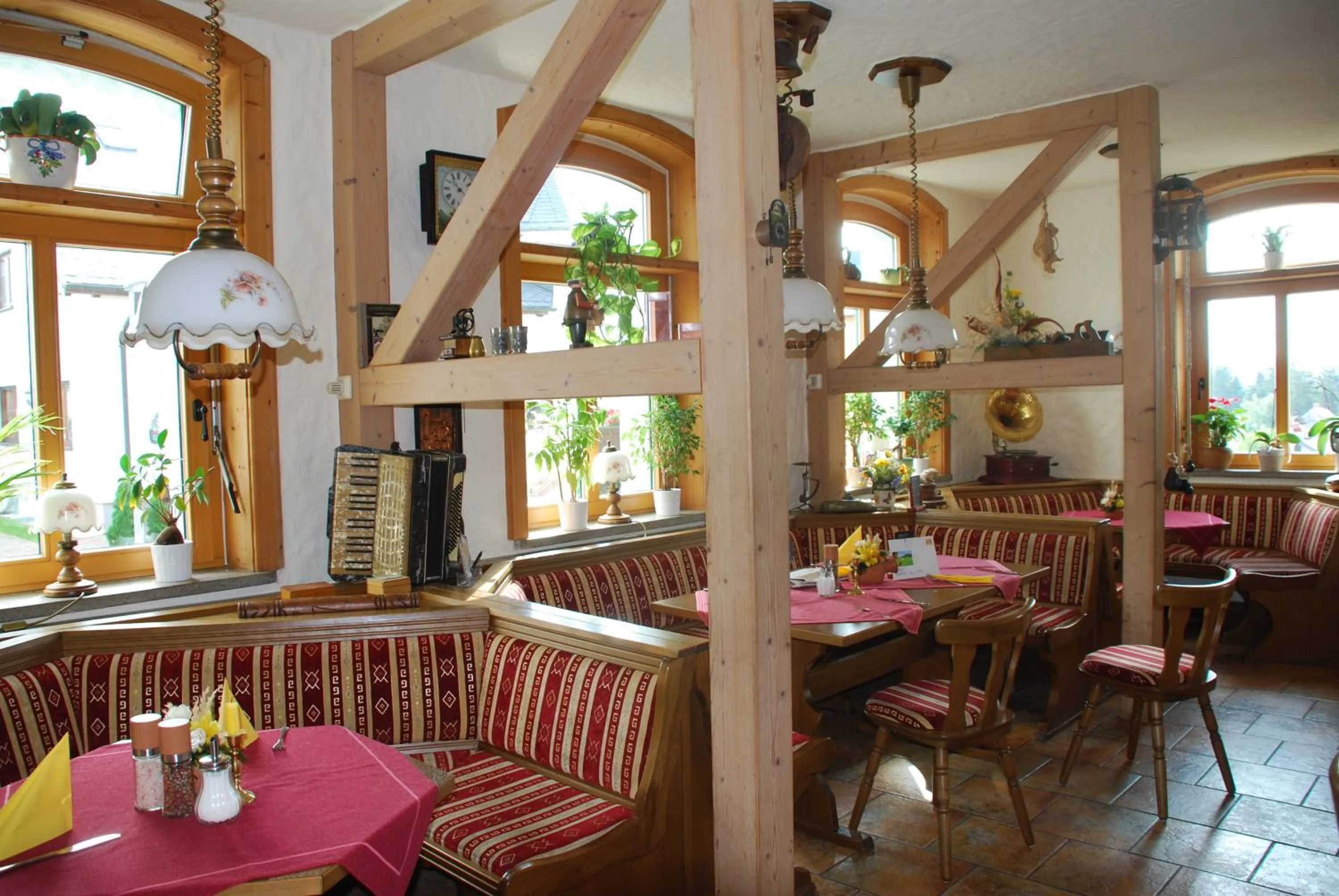 Restaurant/places to eat in Hotel Alpenhof