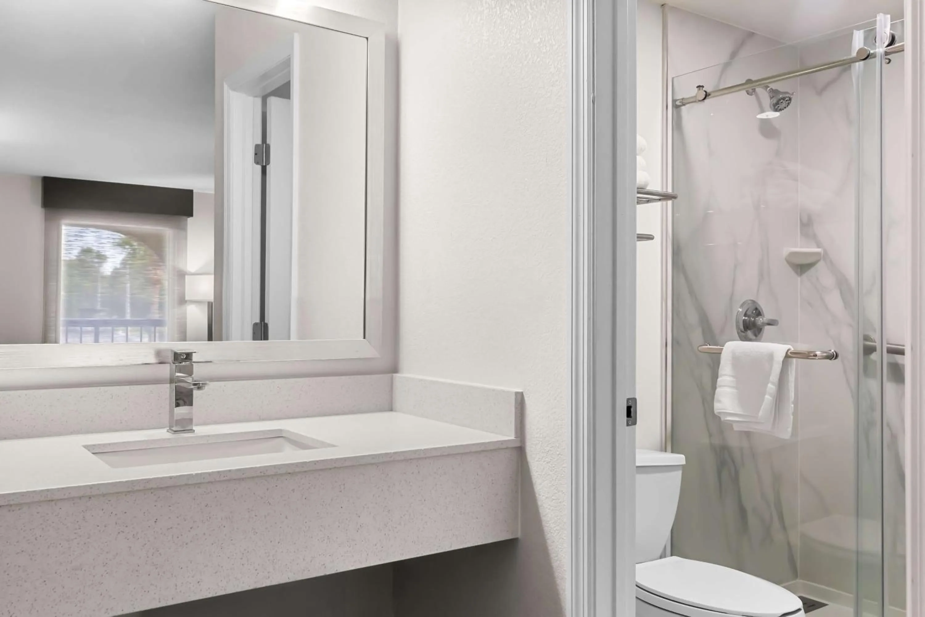 Bathroom in Best Western Starke