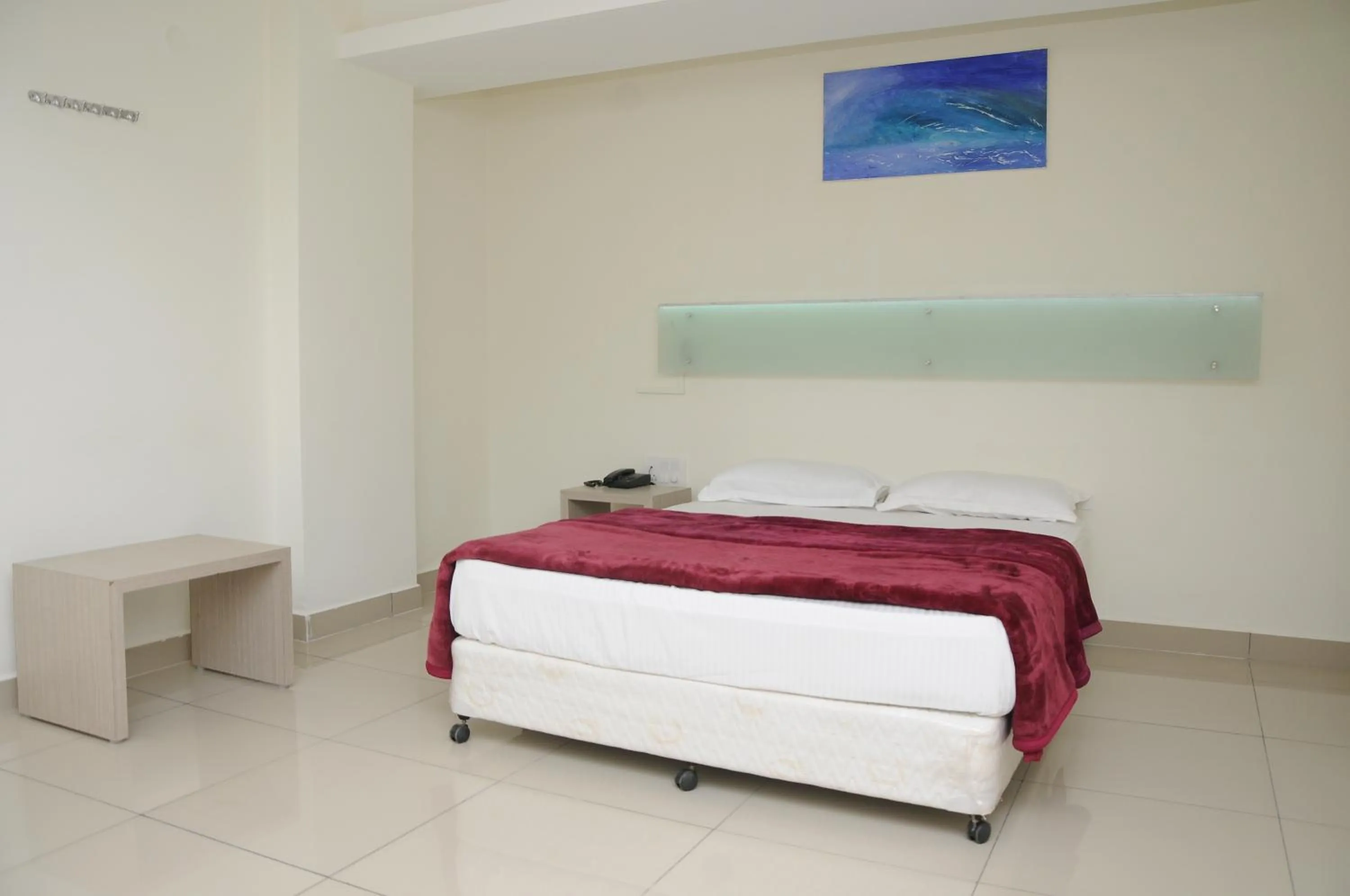 Photo of the whole room in Cinnamon Residency