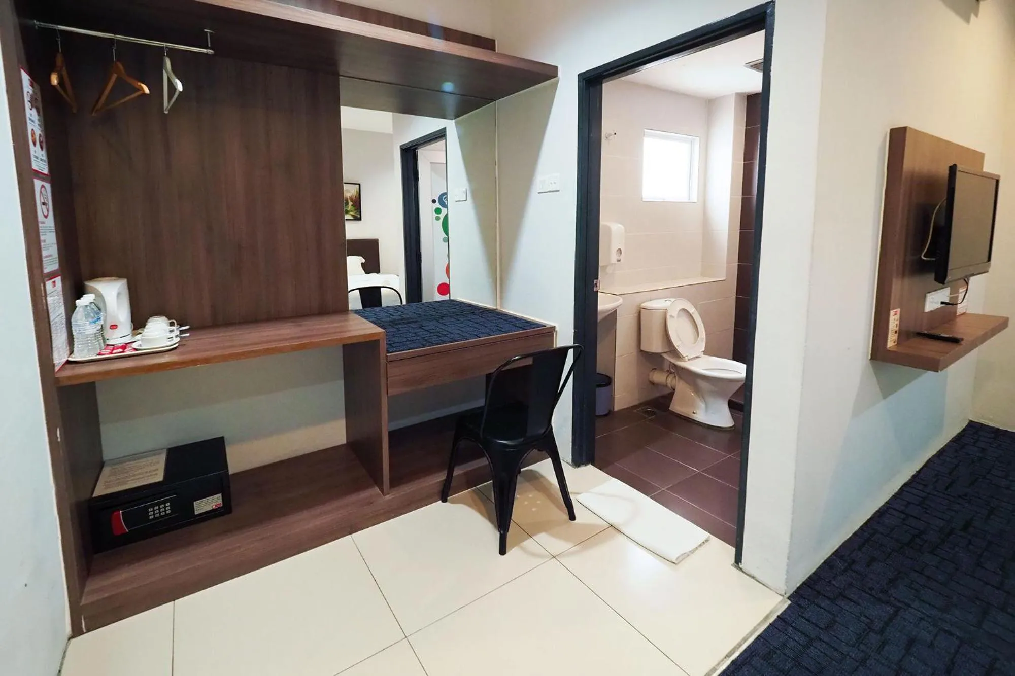 Bedroom, Bed in S Boutique Hotel