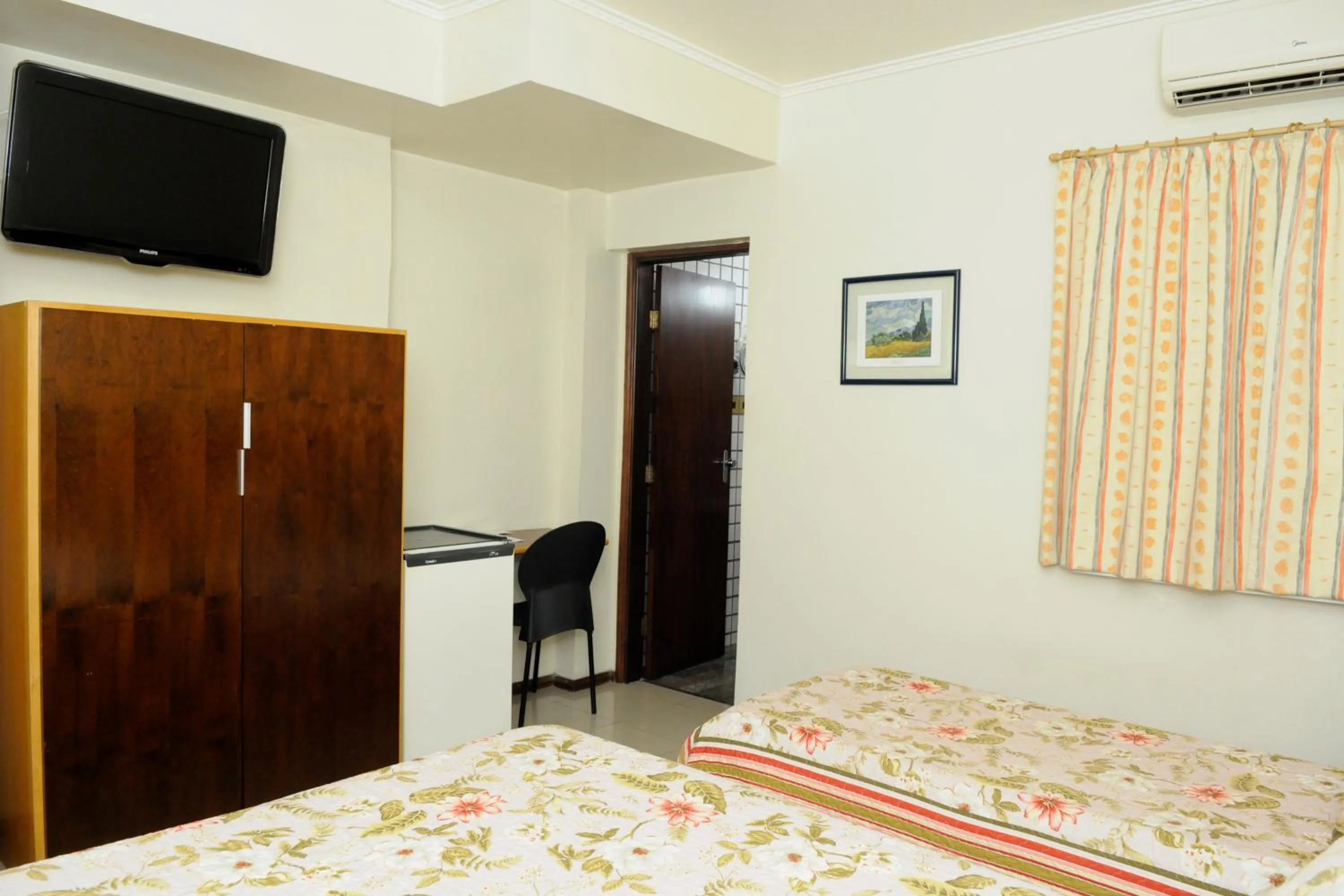 Bedroom, Bed in Hotel Cidade