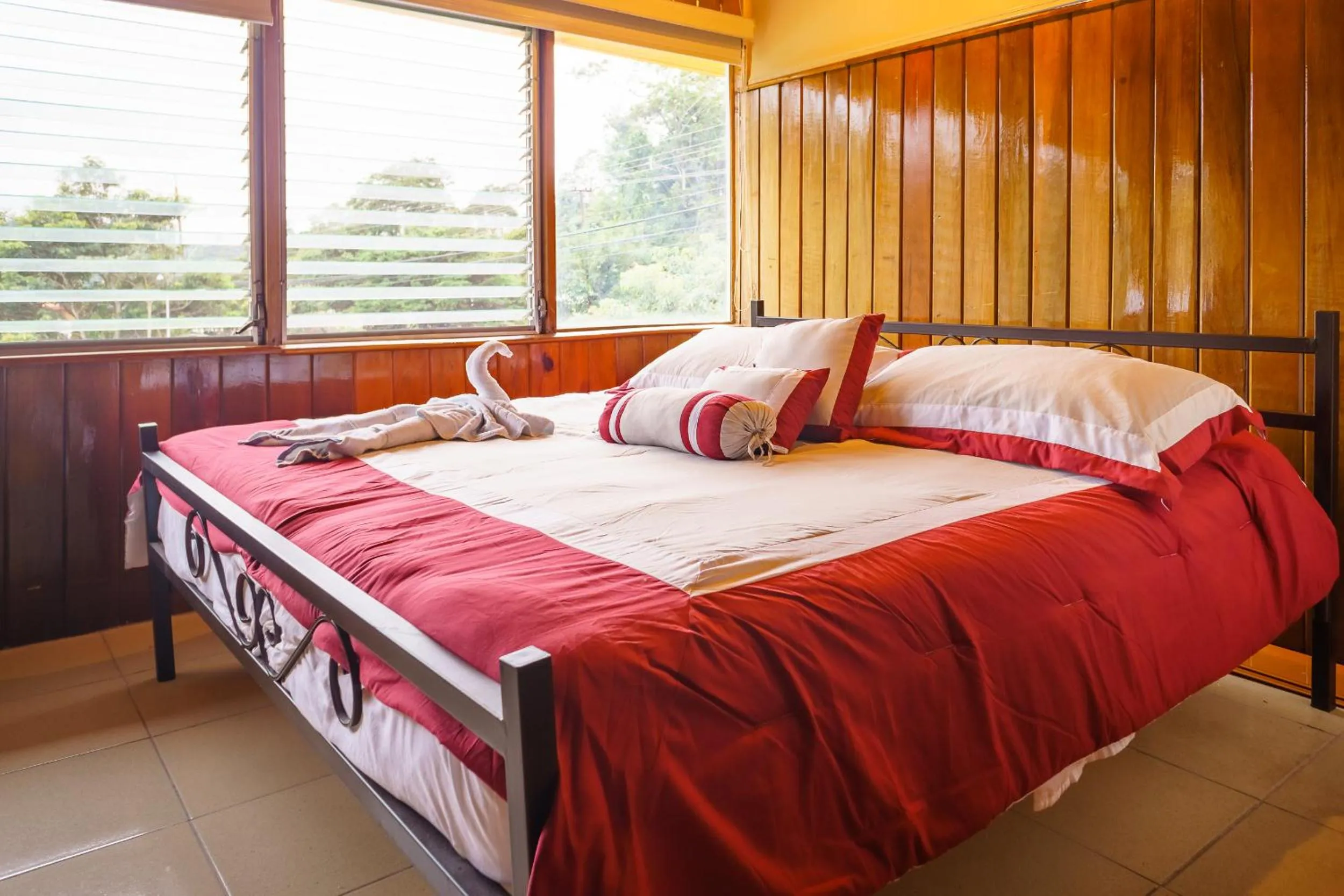 Bedroom, Bed in Hotel Central Boquete