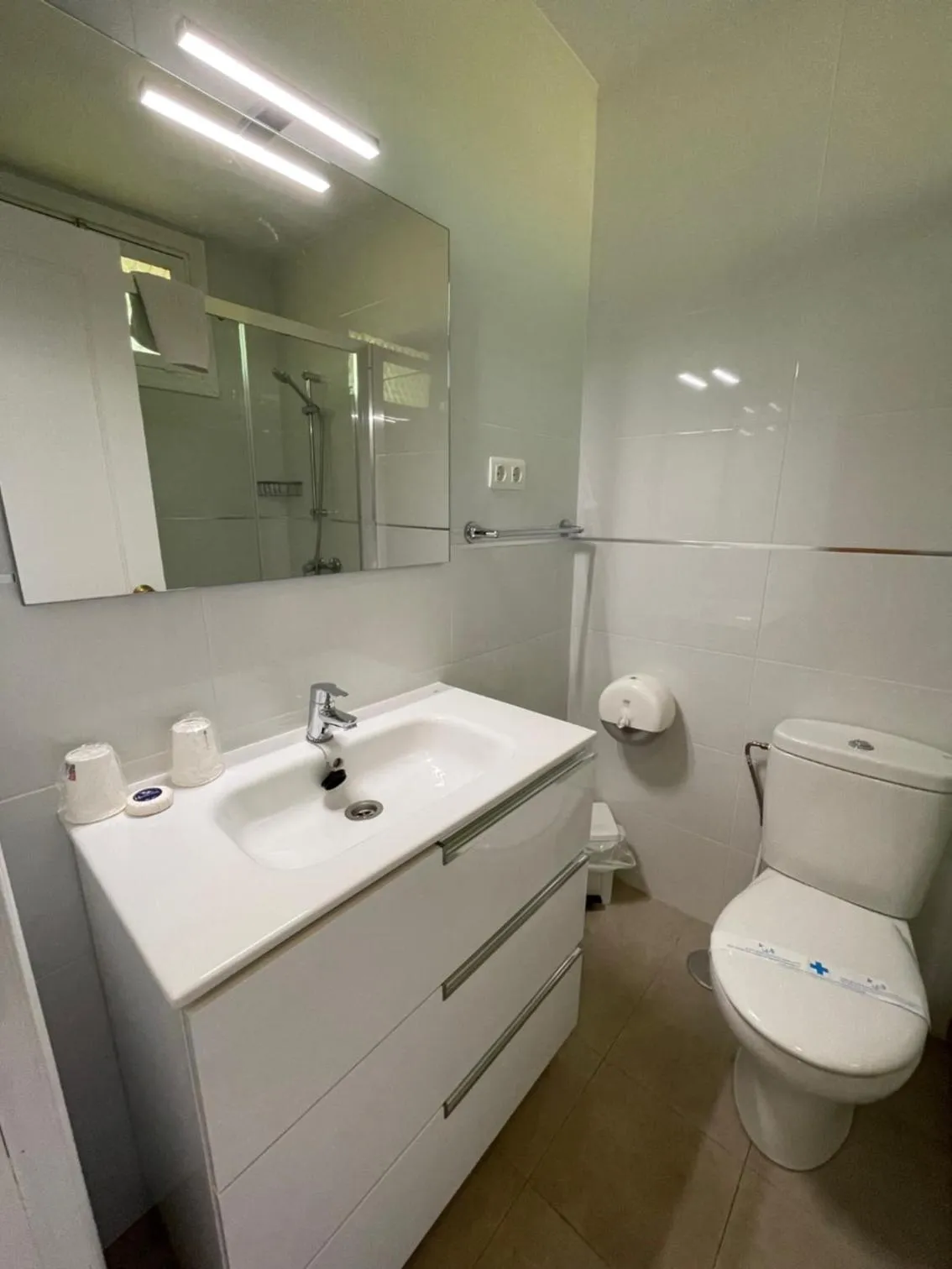 Shower in Apartamentos Coronado