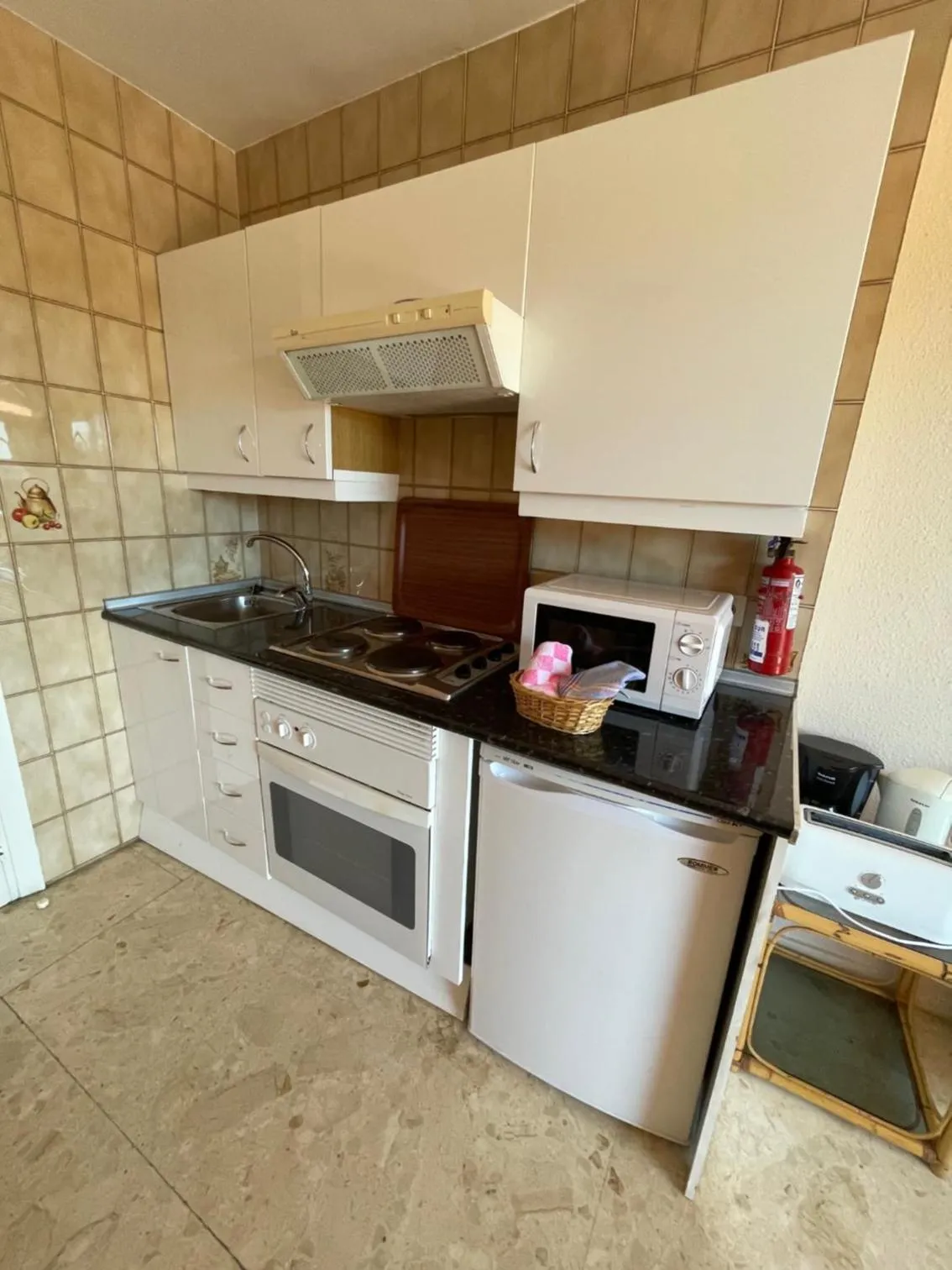 kitchen in Apartamentos Coronado