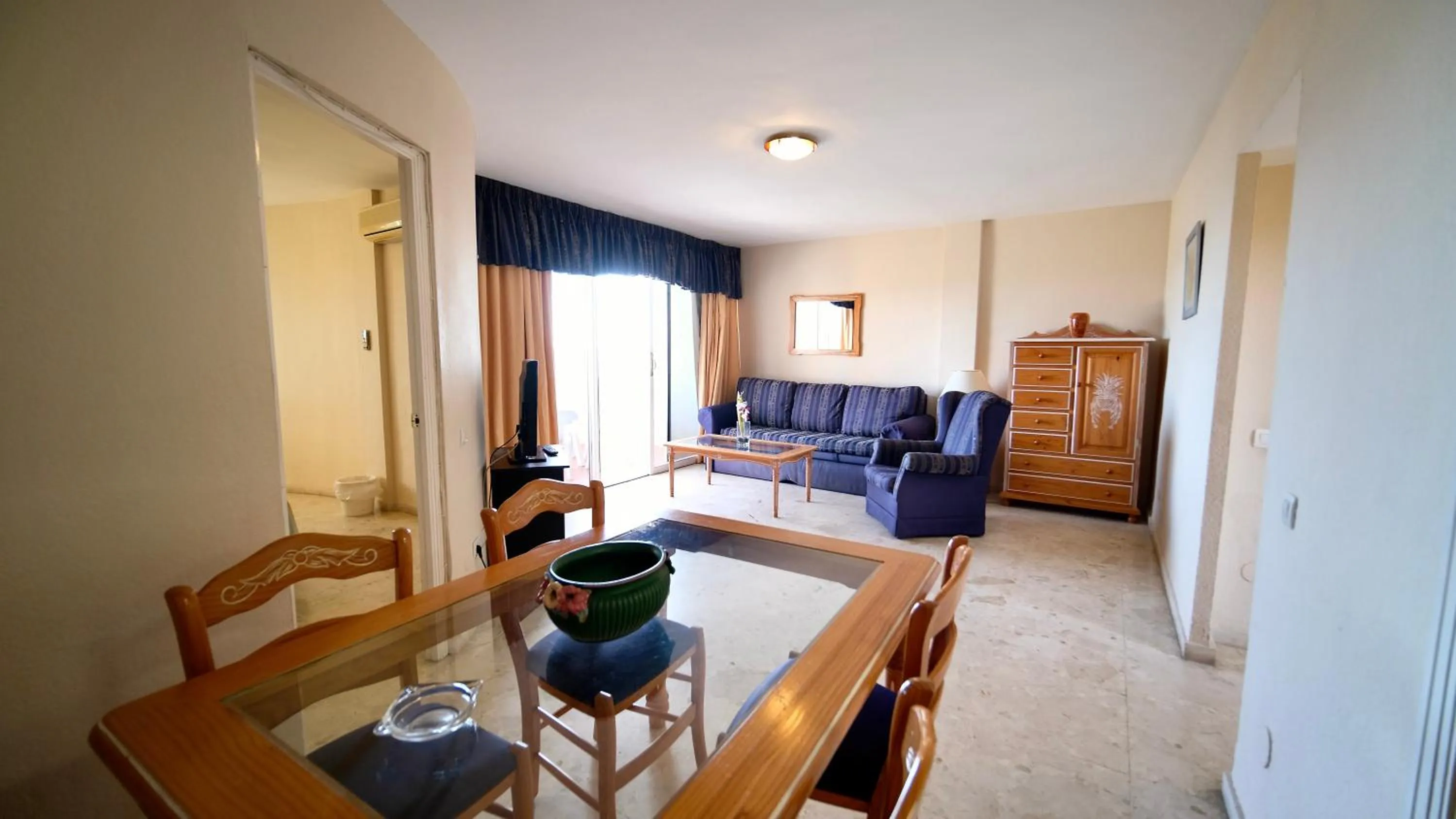 TV and multimedia, Bed in Apartamentos Coronado