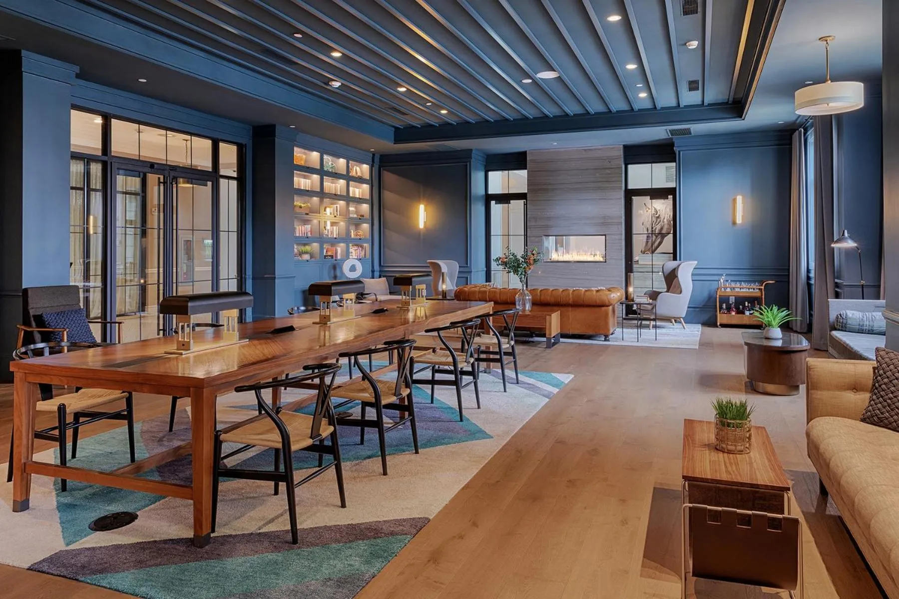 Lounge or bar in Vanderbilt