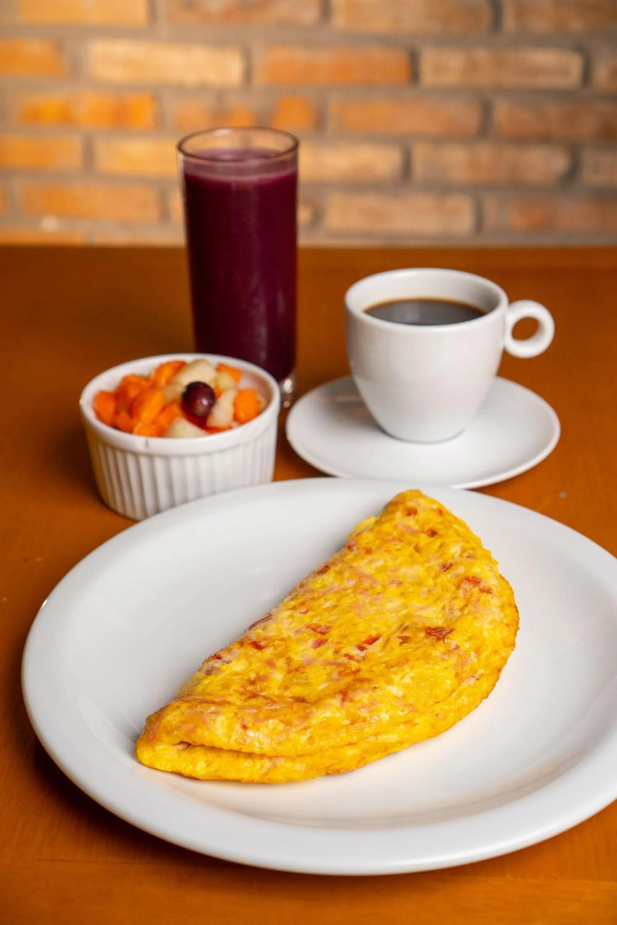 Breakfast in Roomo Praia de Boa Viagem Residencial
