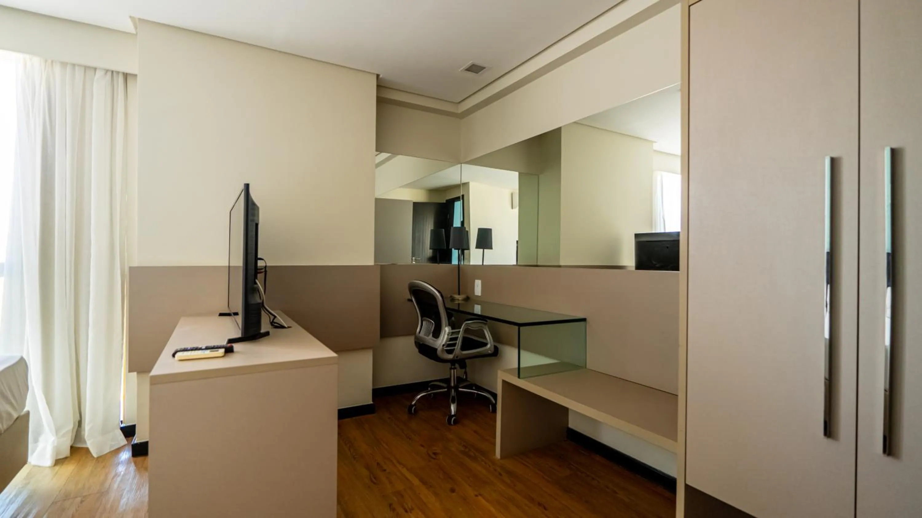 Bedroom in Roomo Transamerica Recife Boa Viagem