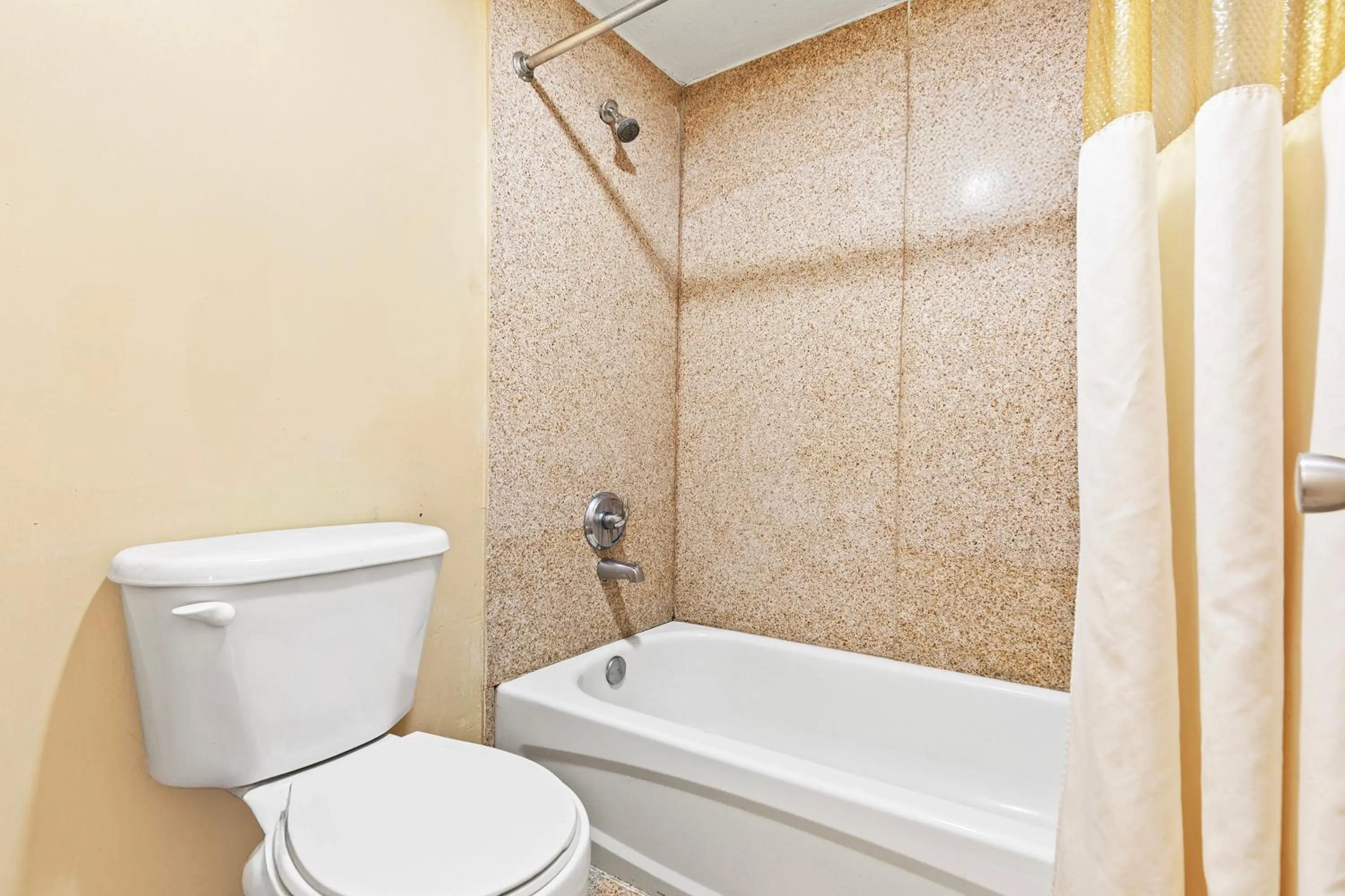 Bathroom in Luxury Inn By Hotel O Hattiesburg M S