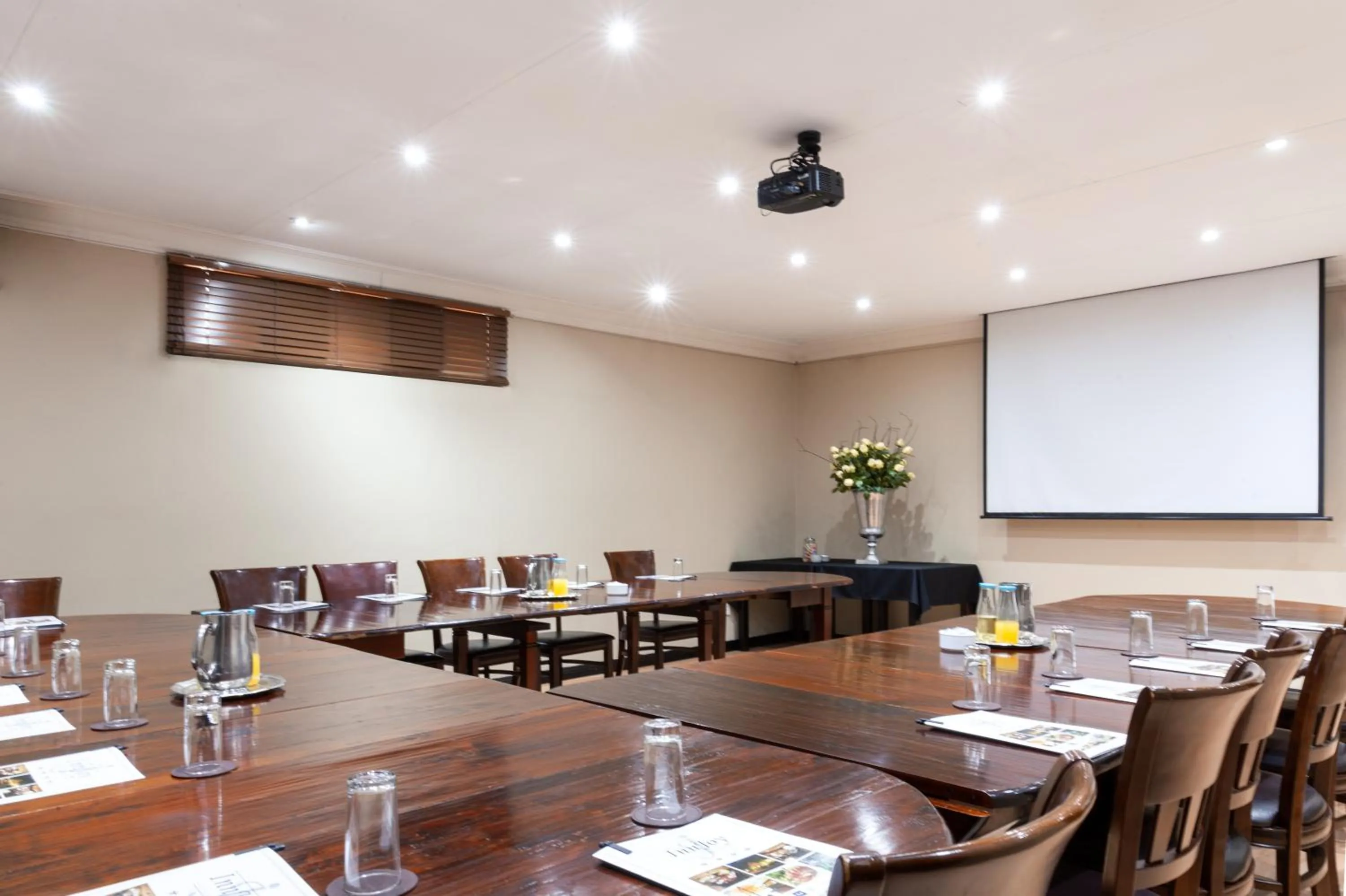 Meeting/conference room in InnJoy Boutique Hotel