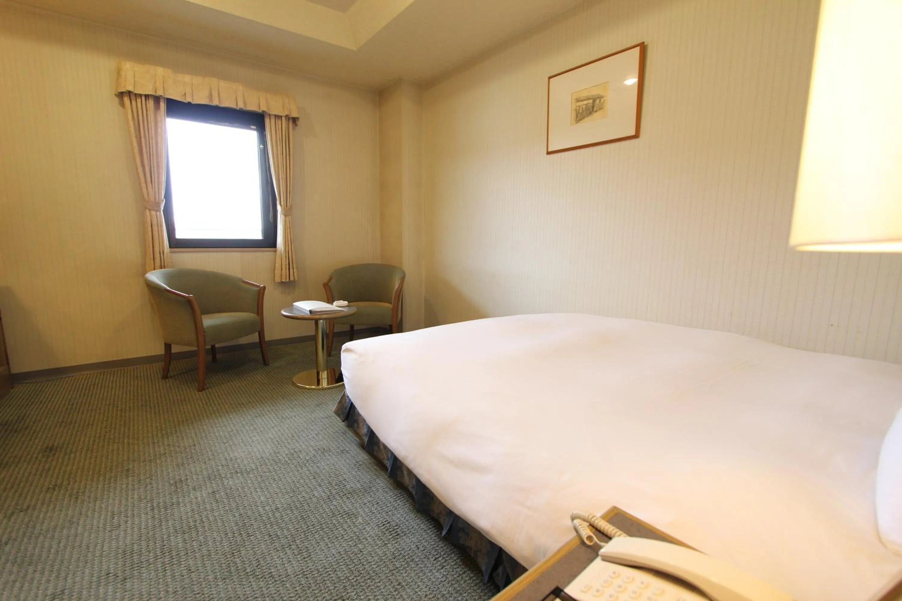 Bed in Shimonoseki Grand Hotel