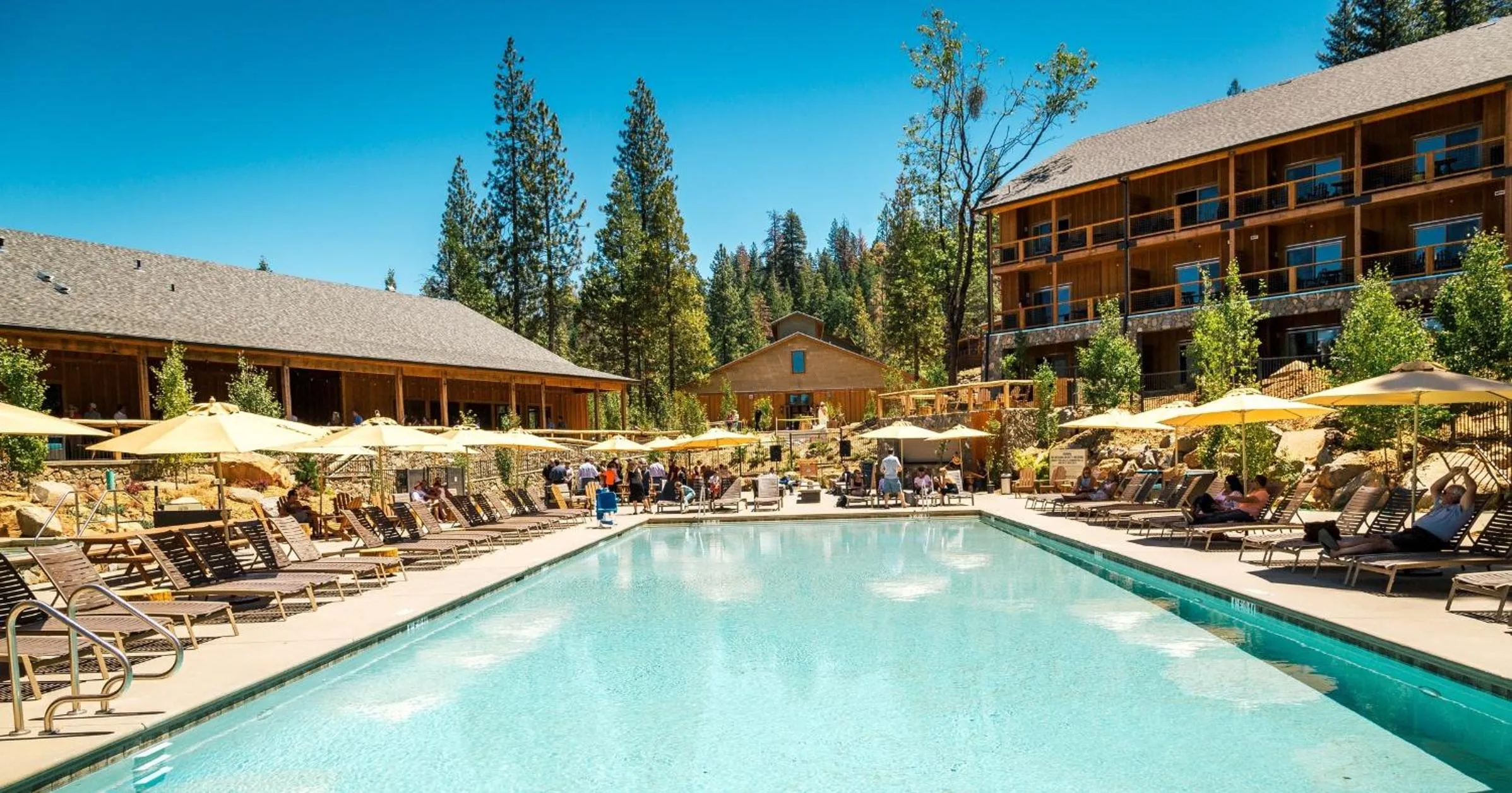 Pool view in Rush Creek Lodge at Yosemite