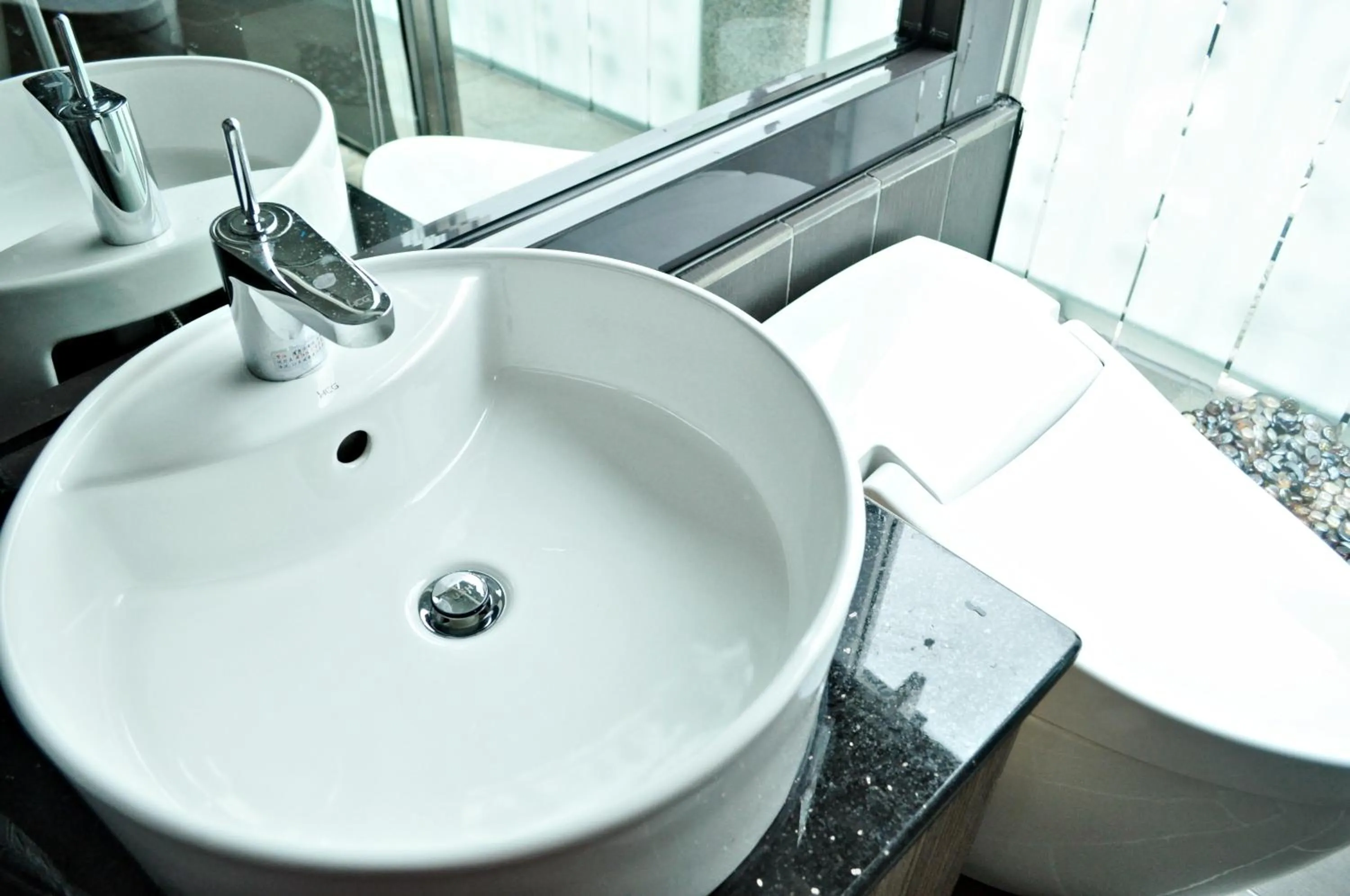 Shuian Lakeside Hotel