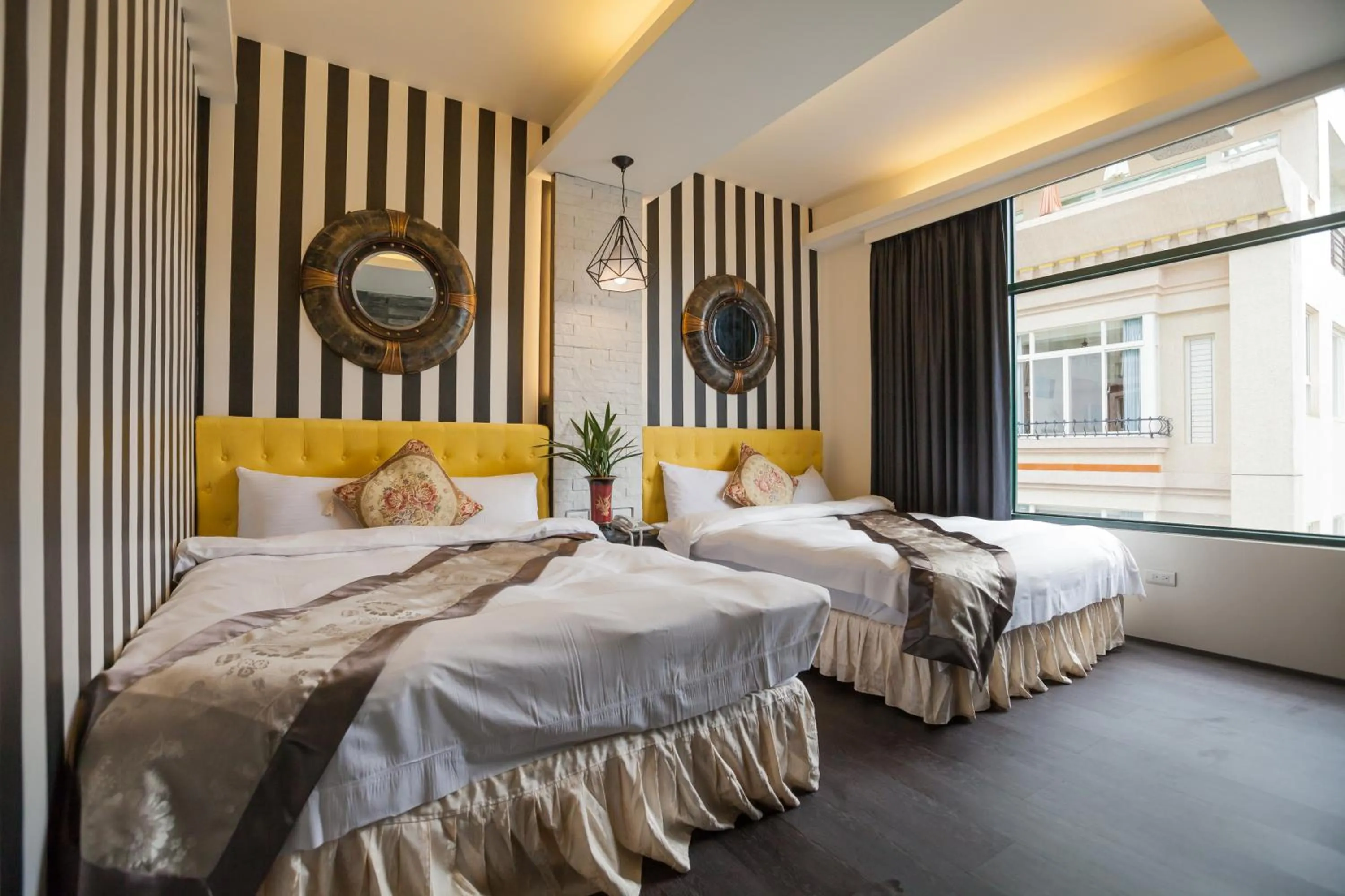 Day, Bed in Shuian Lakeside Hotel