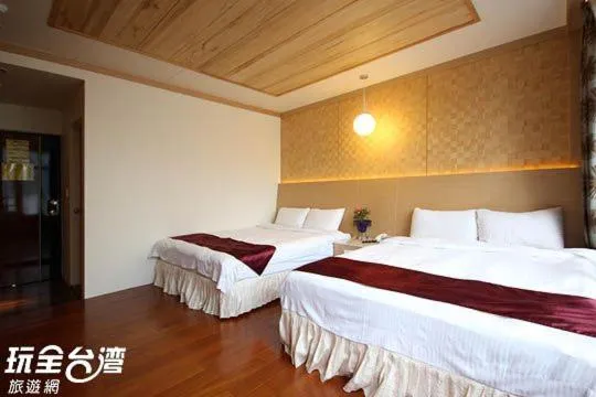 Bed in Shuian Lakeside Hotel