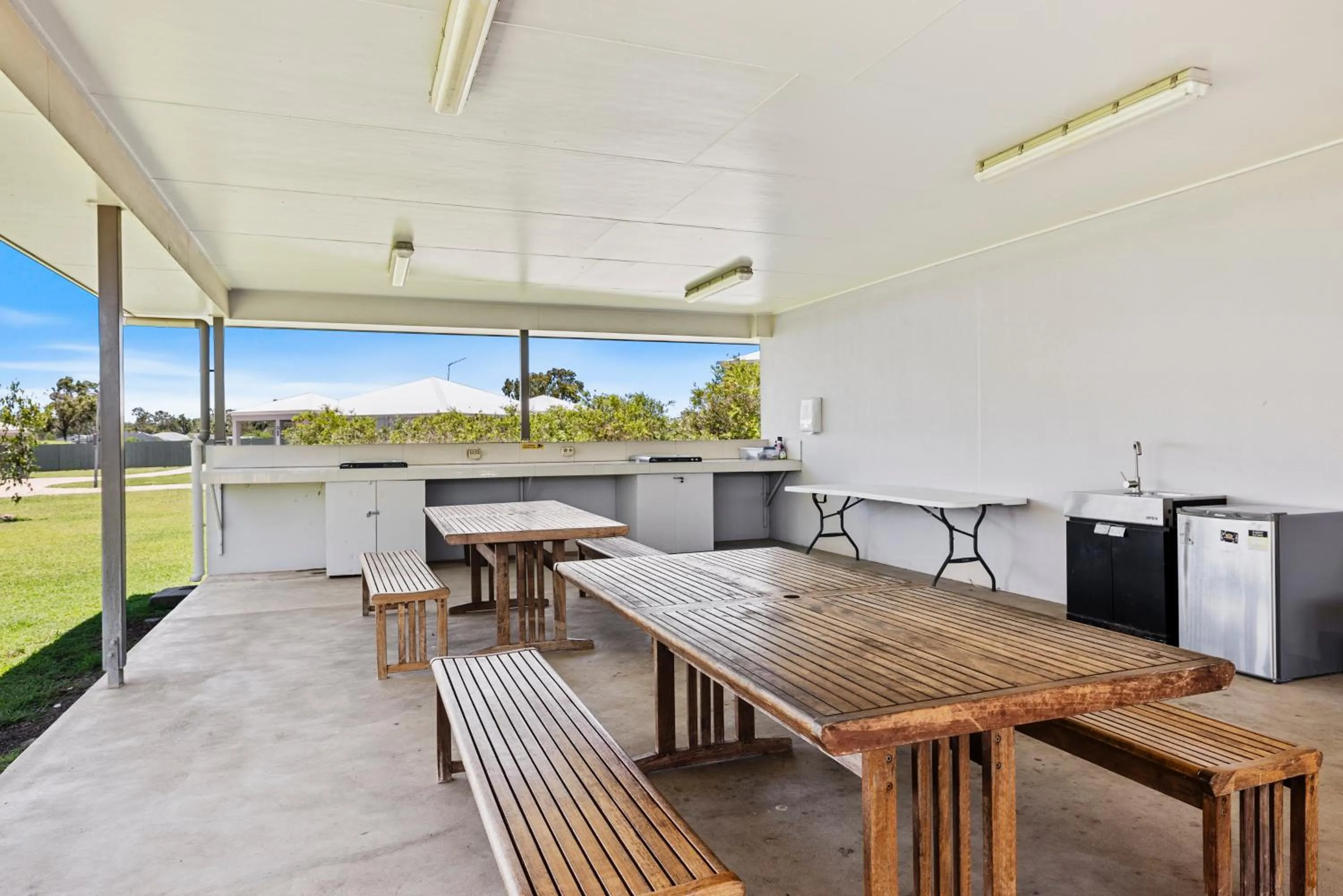 BBQ facilities in Casa Nostra Motel