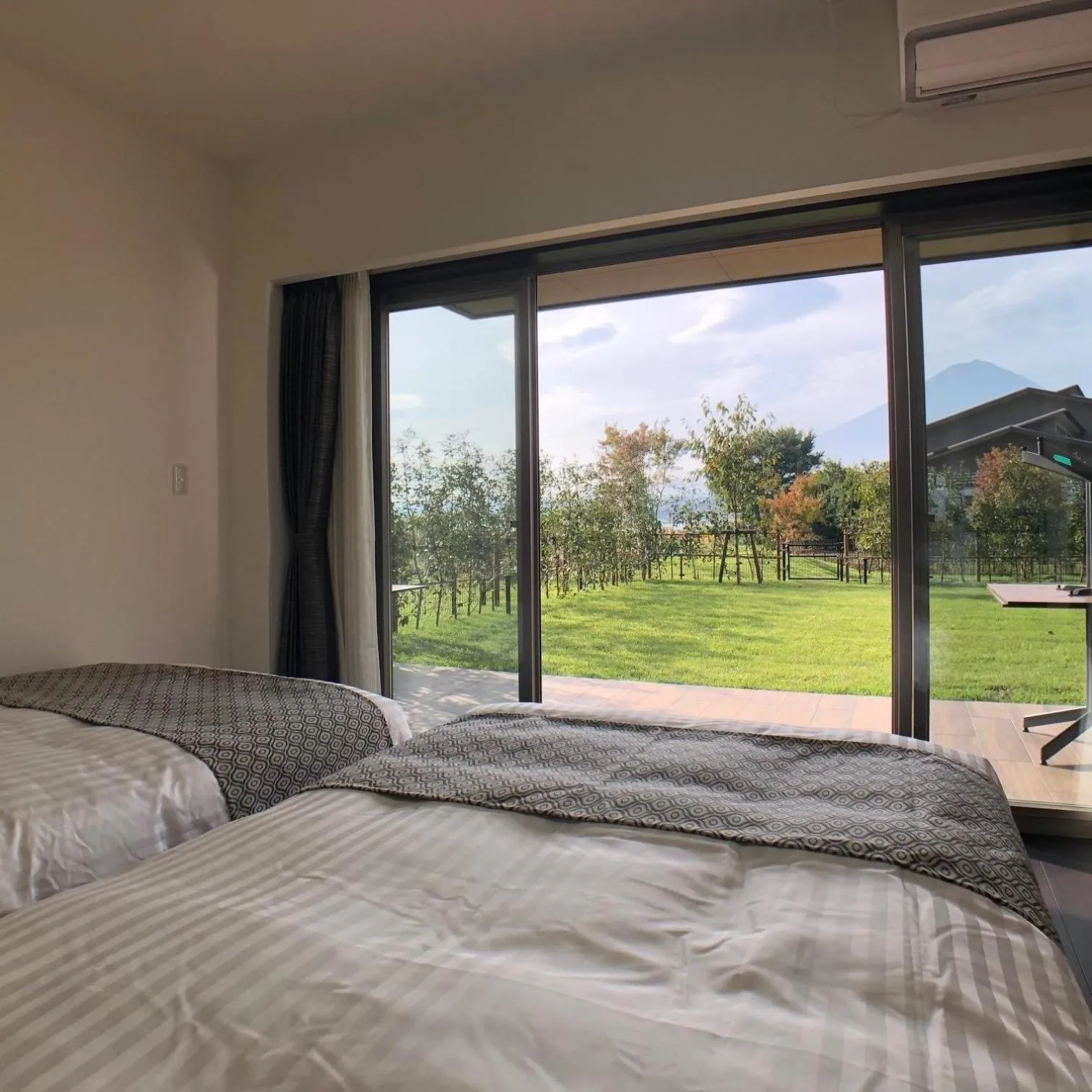 Bed in Kawaguchiko Urban Resort Villa