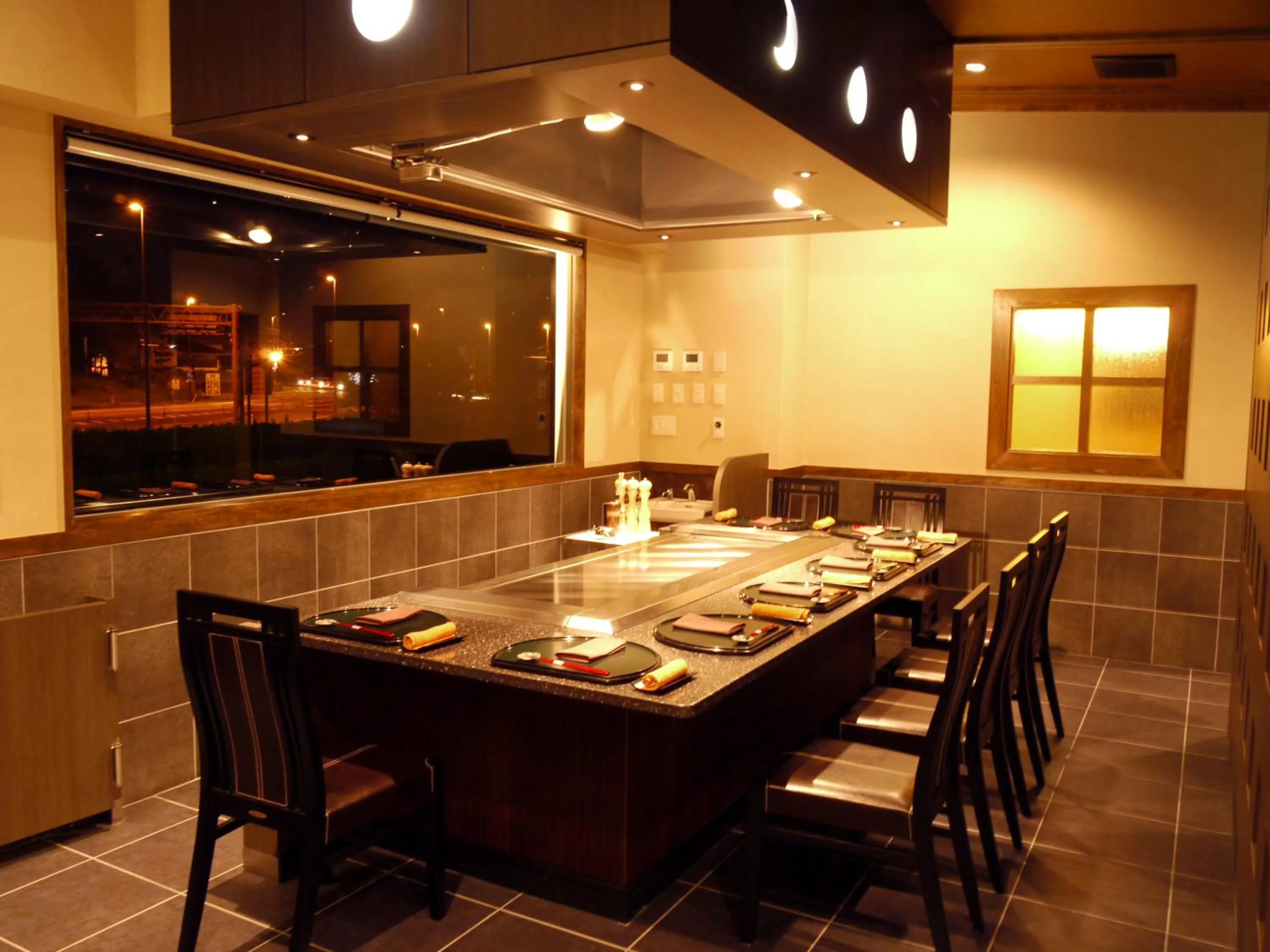 Dining area in Misakitei