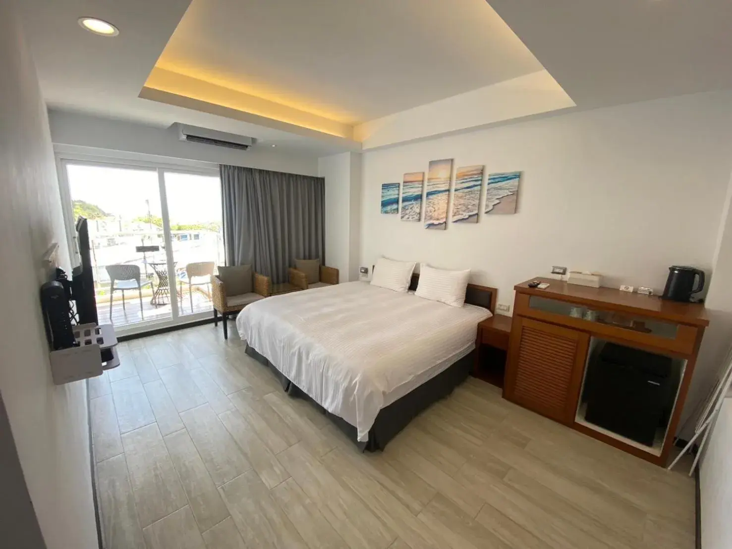 Deluxe Double Room with Sea View - single occupancy in LAINN Nanwan Deluxe Double Room with Sea View - single occupancy in LAINN Nanwan