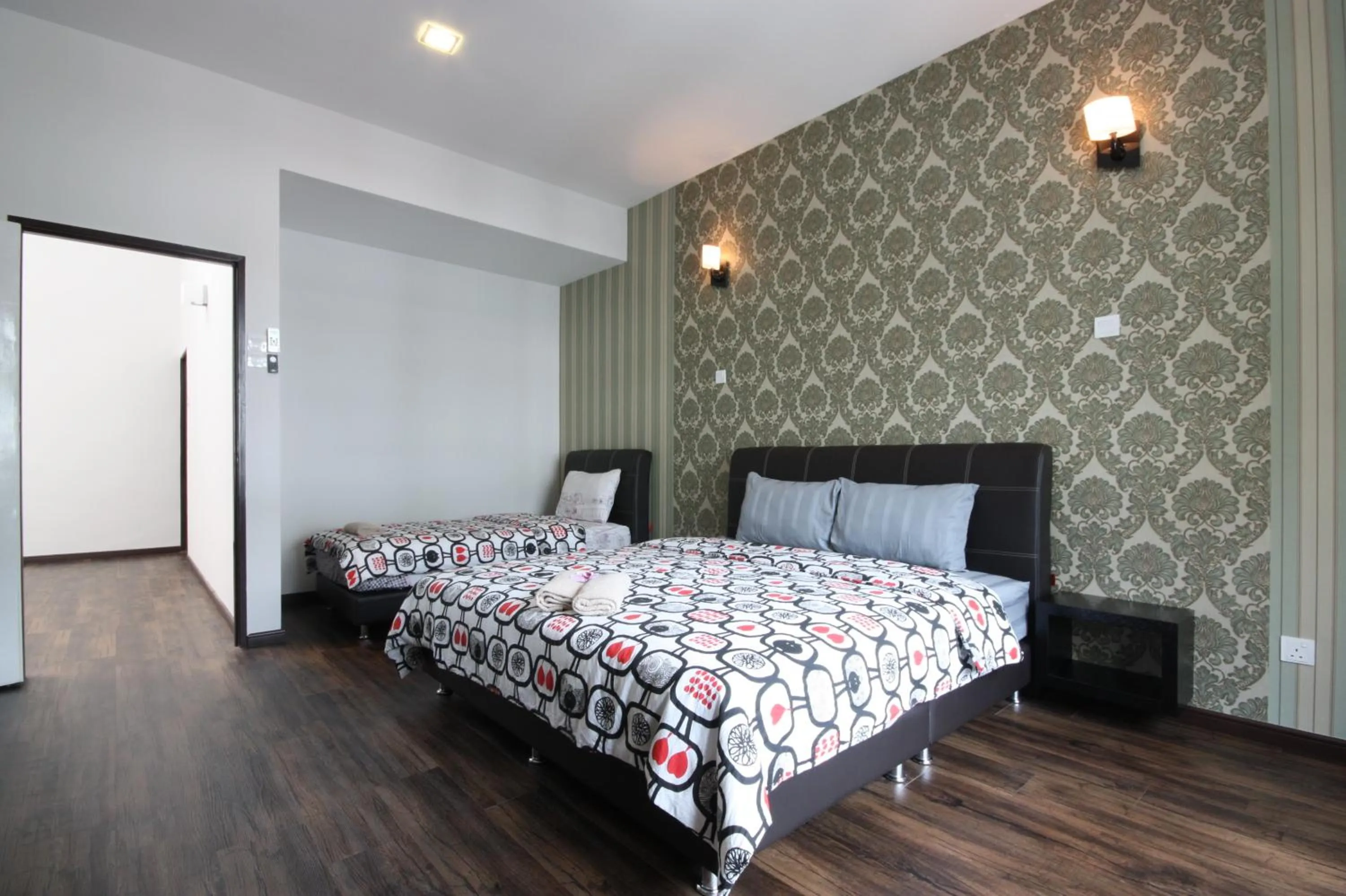 Bed in Shamrock Beach Villas 15 Seaview