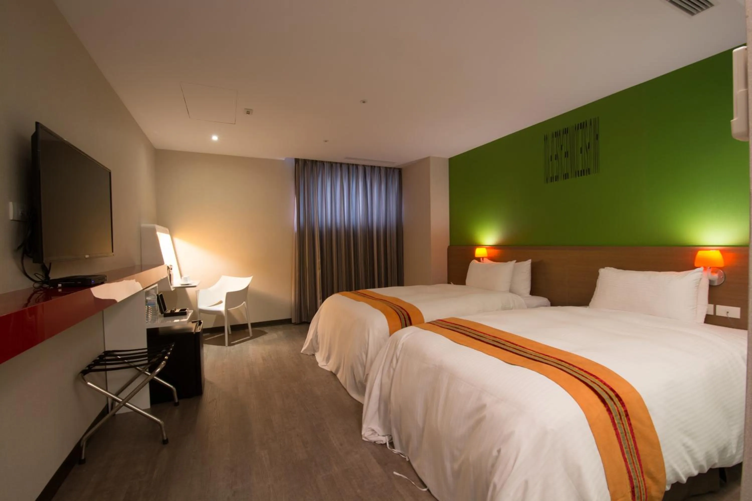 Photo of the whole room, Bed in Travel Art Inn