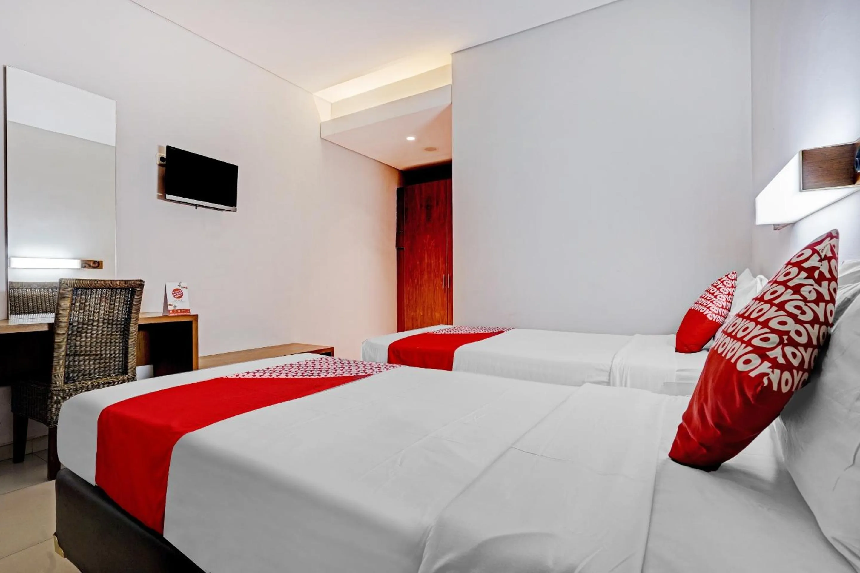 Bedroom, Bed in Collection O Riau Near Trans Studio Bandung Formerly Hotel Montameri