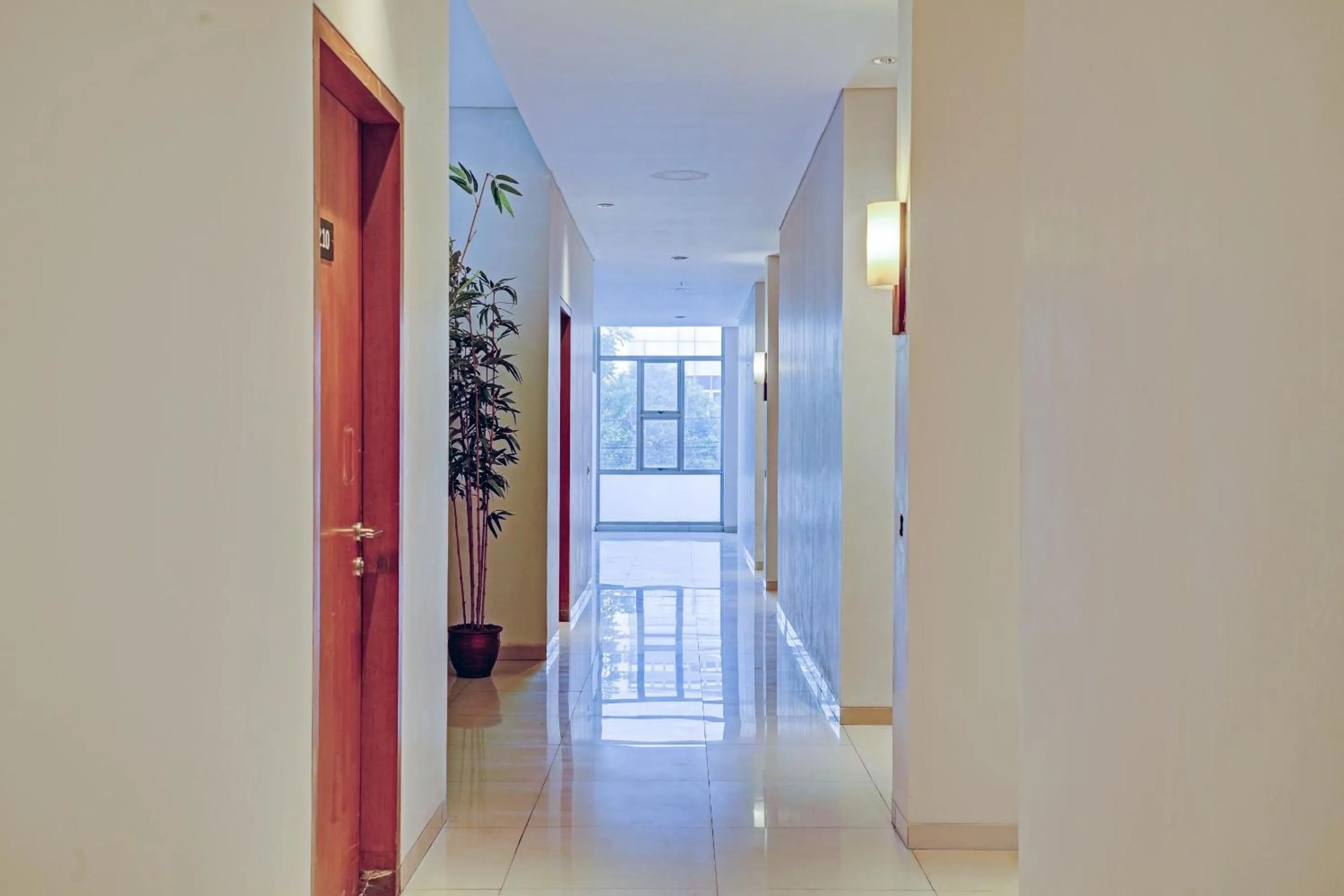 Lobby or reception in Collection O Riau Near Trans Studio Bandung Formerly Hotel Montameri