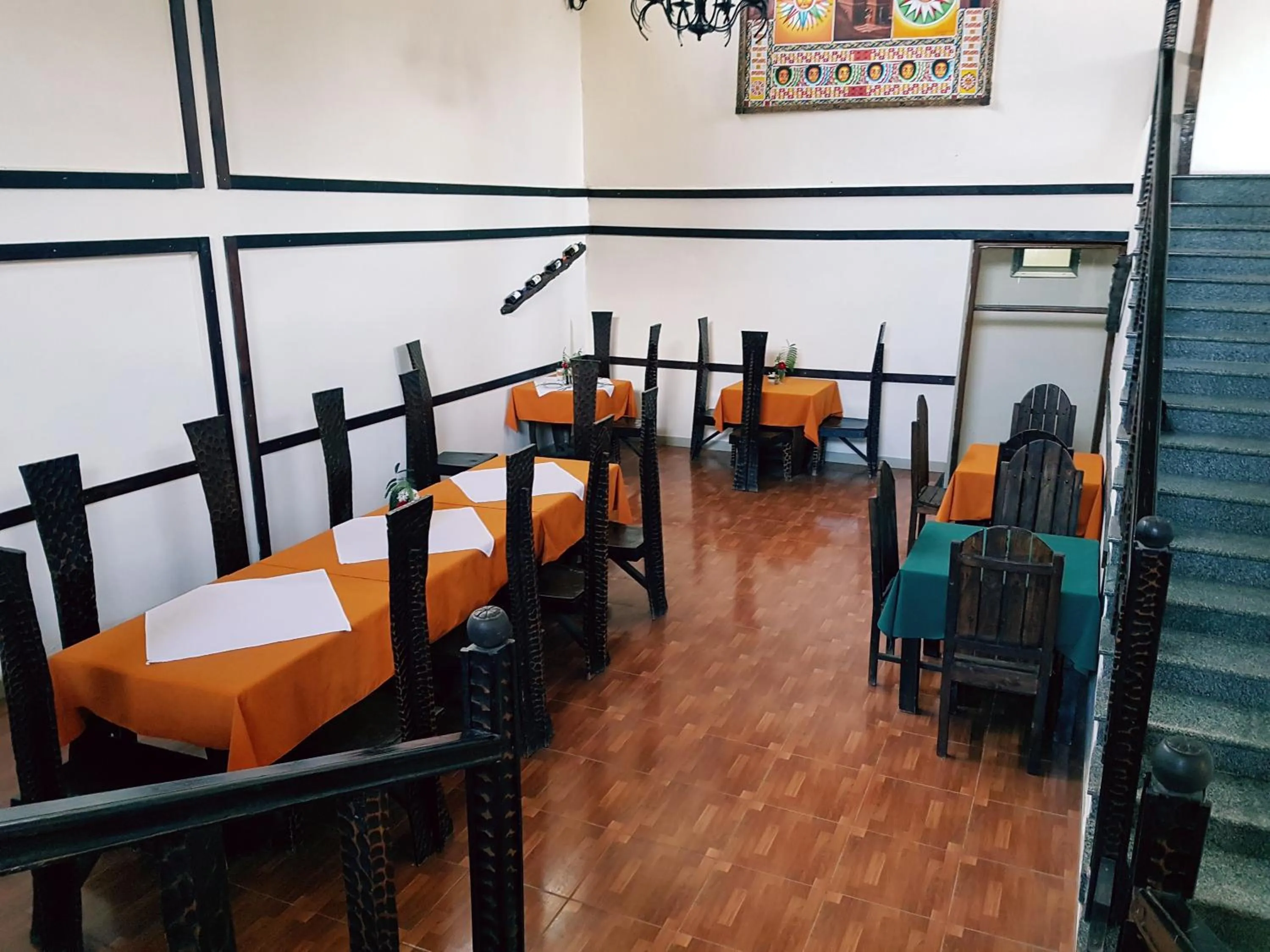 Restaurant/places to eat in Top Twelve Hotel - Lalibela
