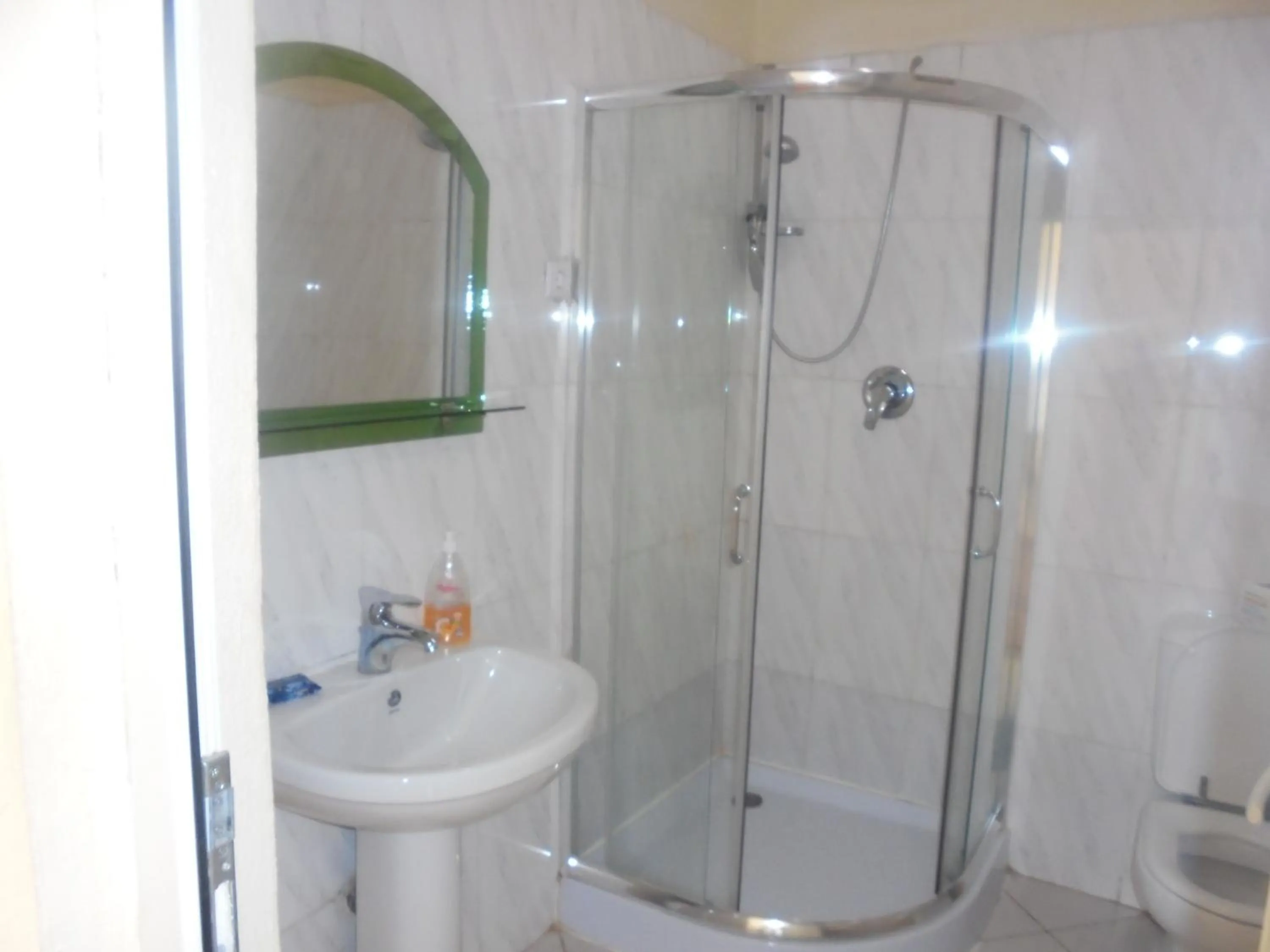 Bathroom in Top Twelve Hotel - Lalibela