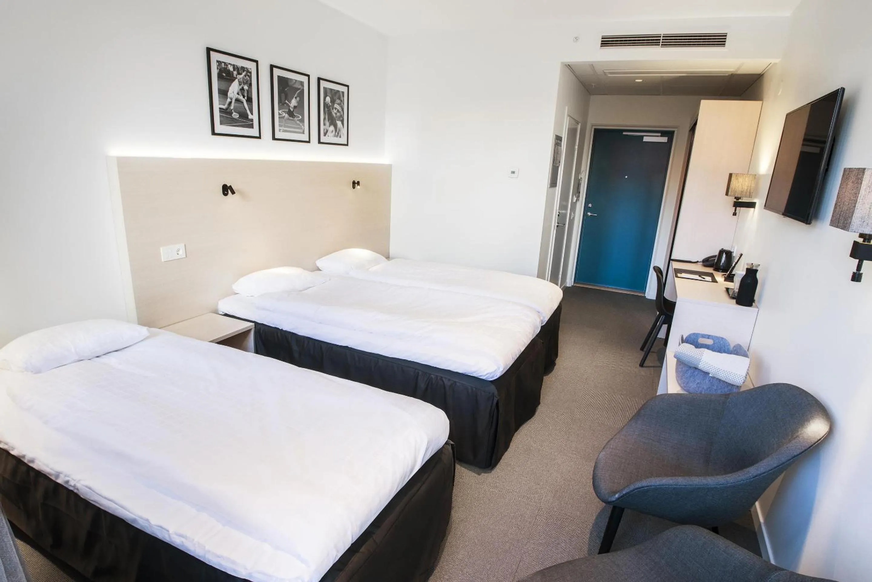 Bedroom, Bed in Best Western RC Hotel