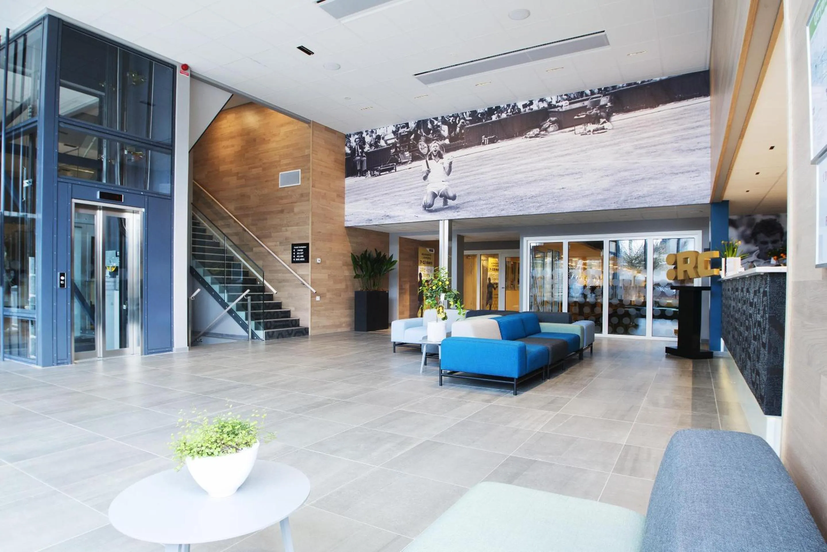 Lobby or reception in Best Western RC Hotel