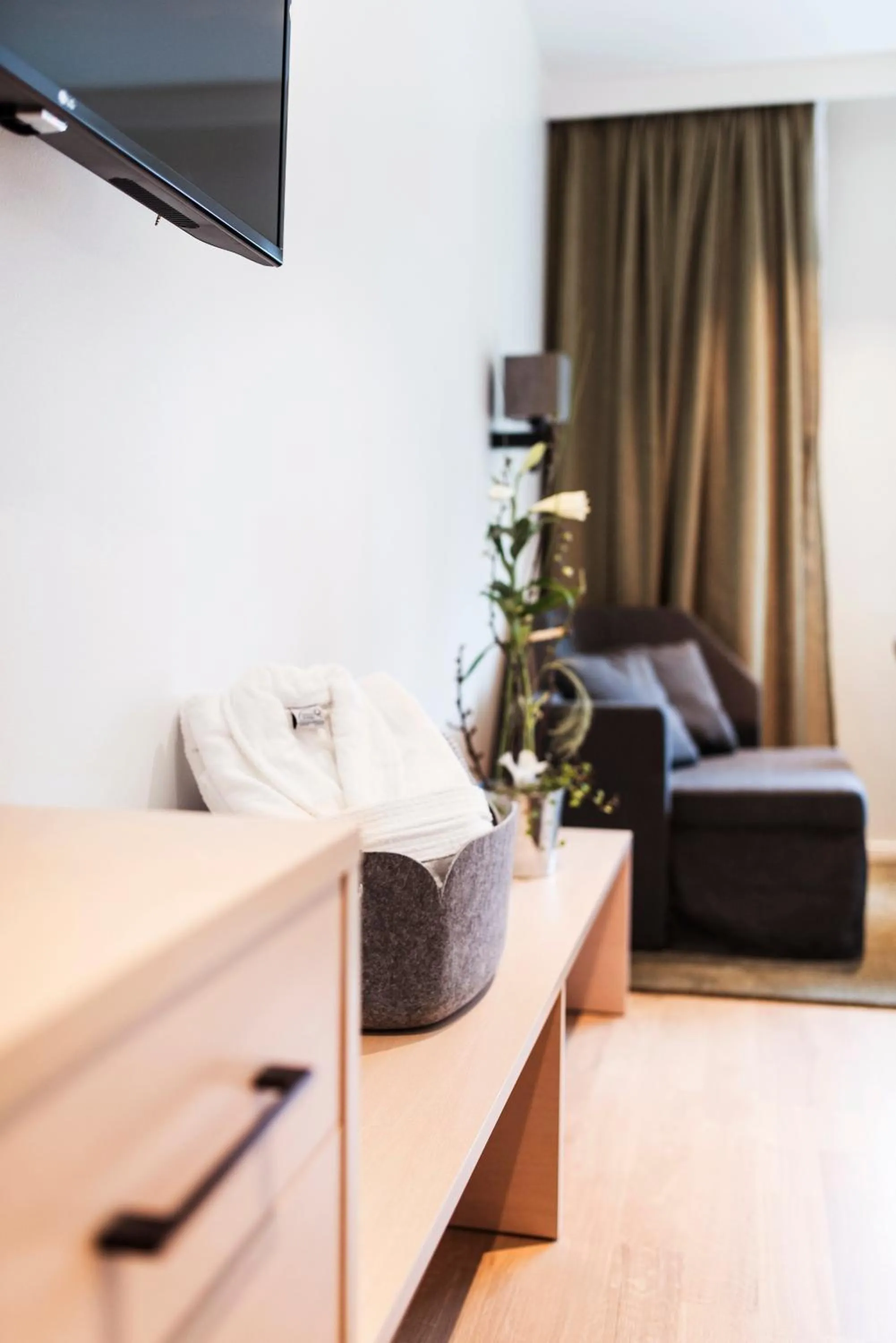 Decorative detail in Best Western RC Hotel