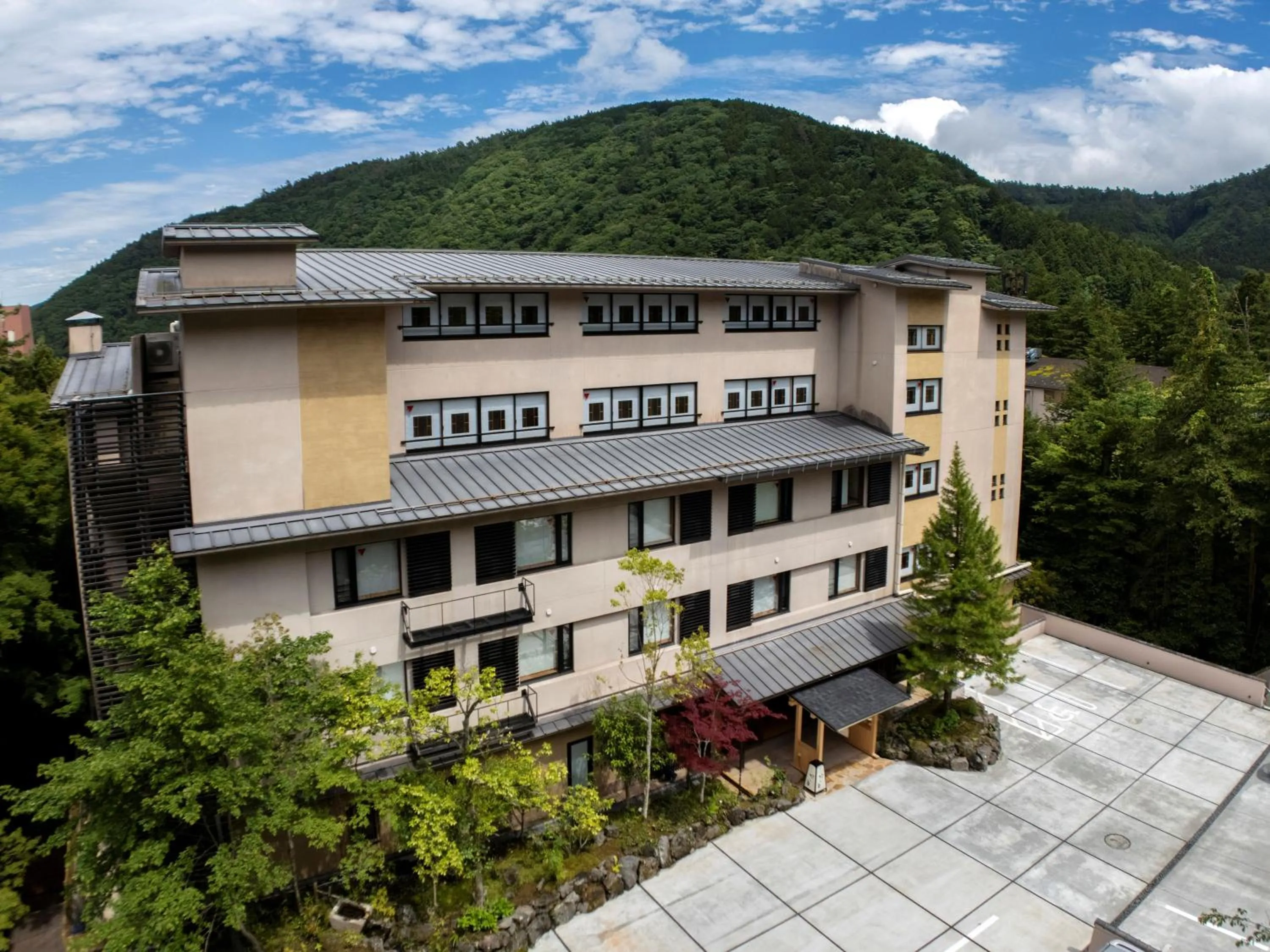 Property building in Mizunoto Reopening on April 1, 2025