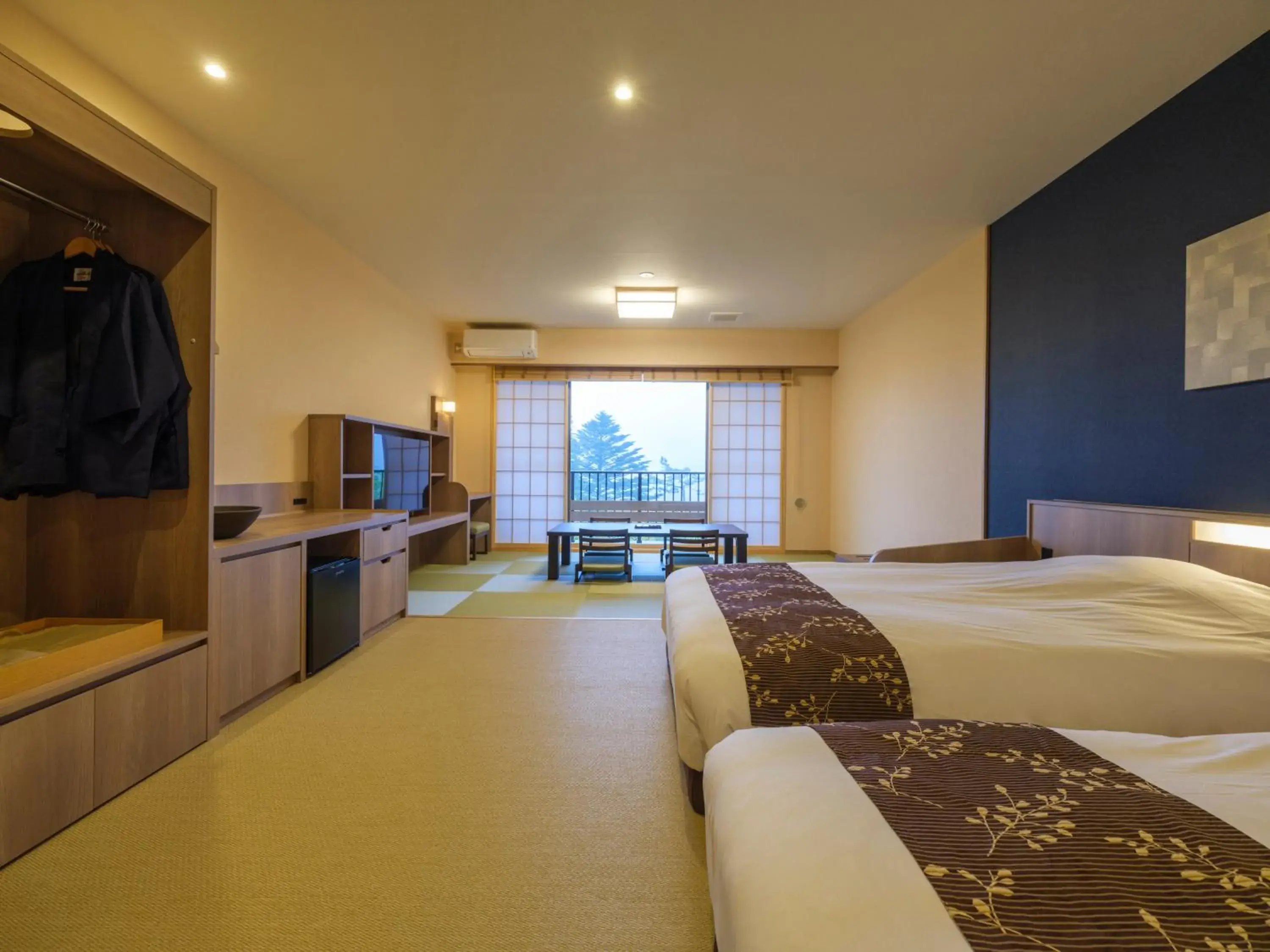 Japanese-Western Style Room 46 square yards - Non-Smoking in Mizunoto Reopening on April 1, 2025 Japanese-Western Style Room 46 square yards - Non-Smoking in Mizunoto Reopening on April 1, 2025