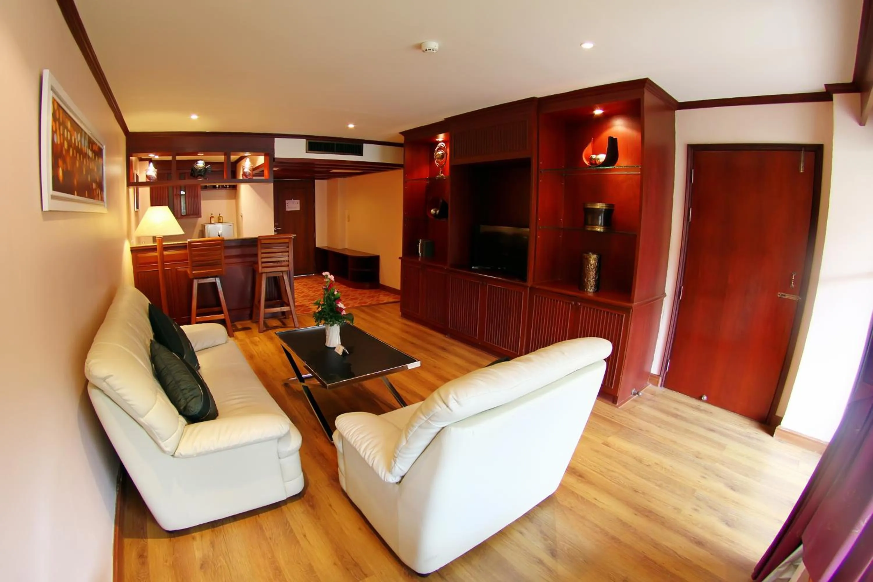 Communal lounge/ TV room, Seating Area in Bauman Grand