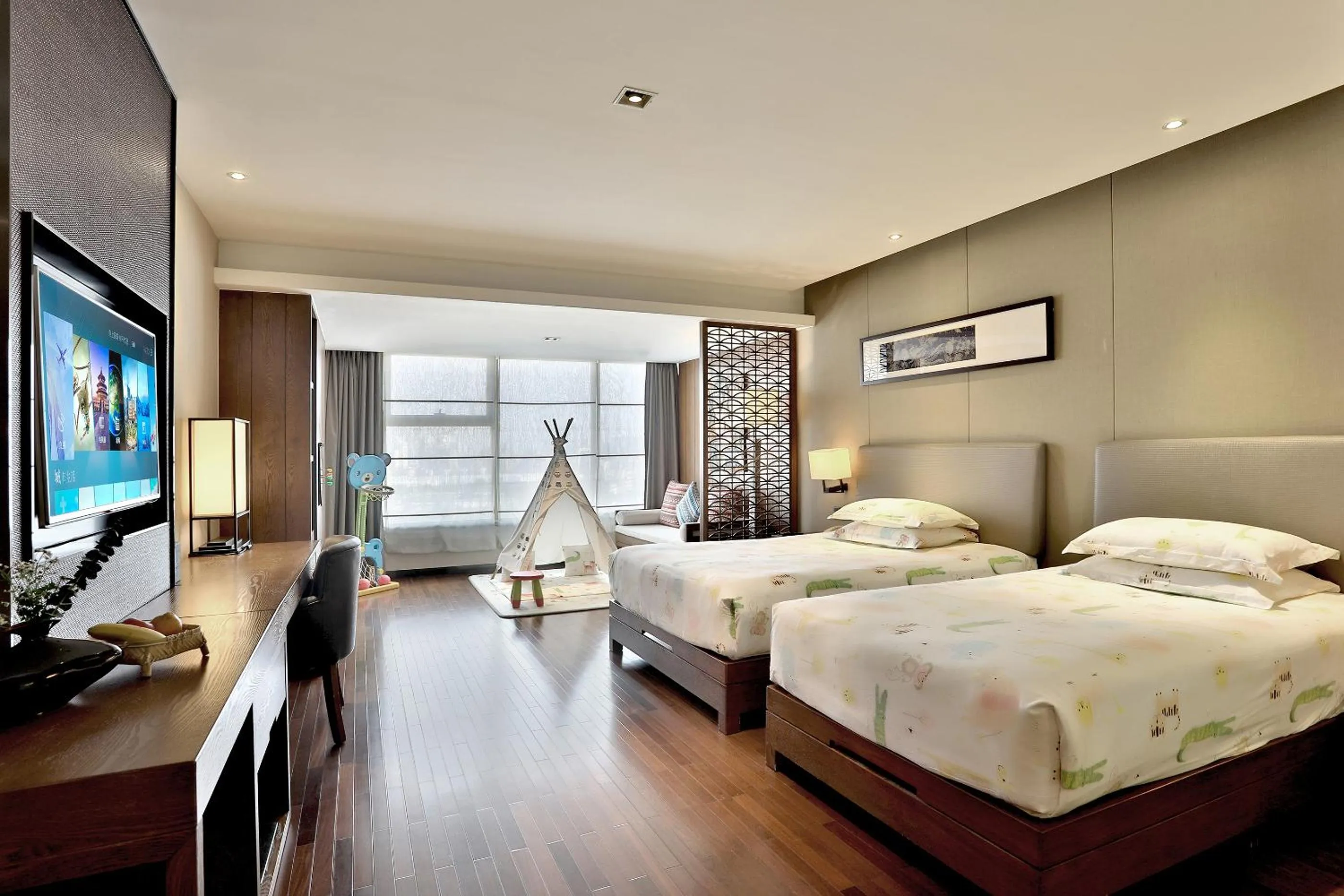 Bed in SSAW Boutique Hotel Hangzhou Wildwind