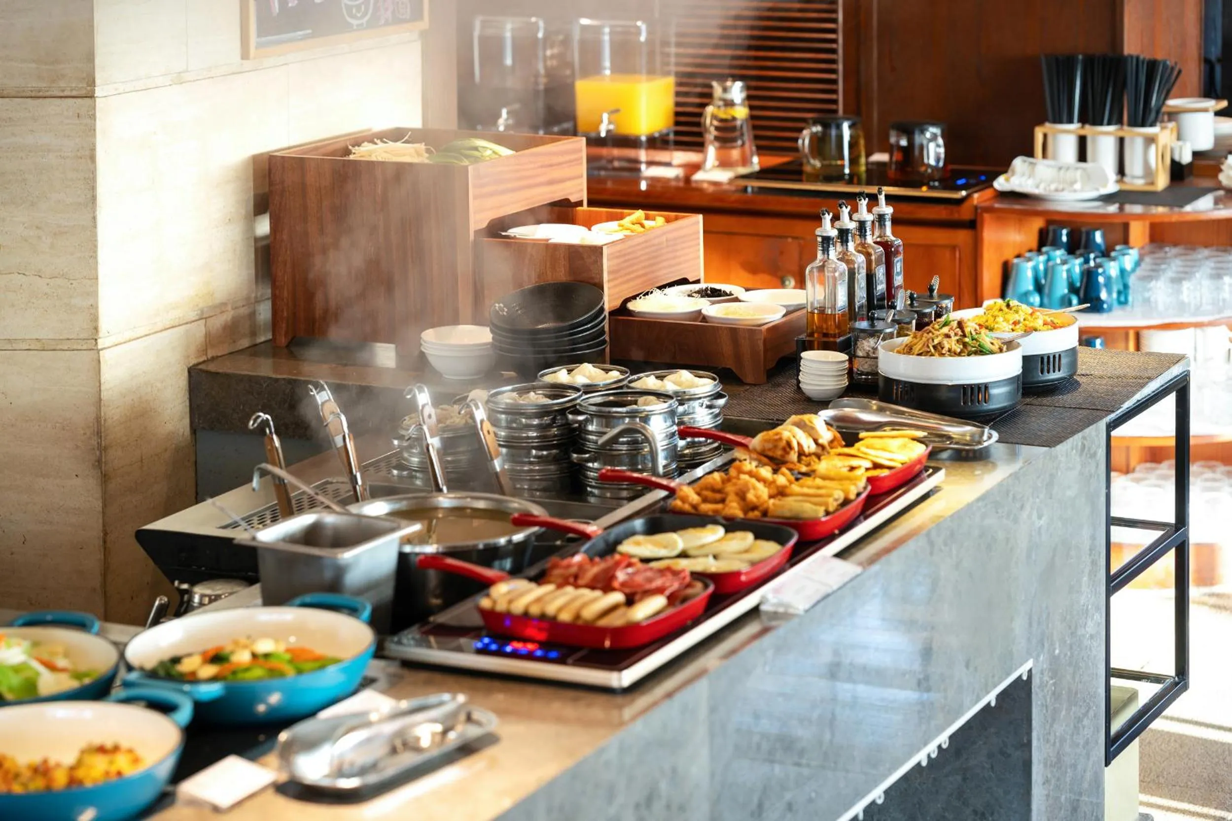 Food and drinks in SSAW Boutique Hotel Hangzhou Wildwind