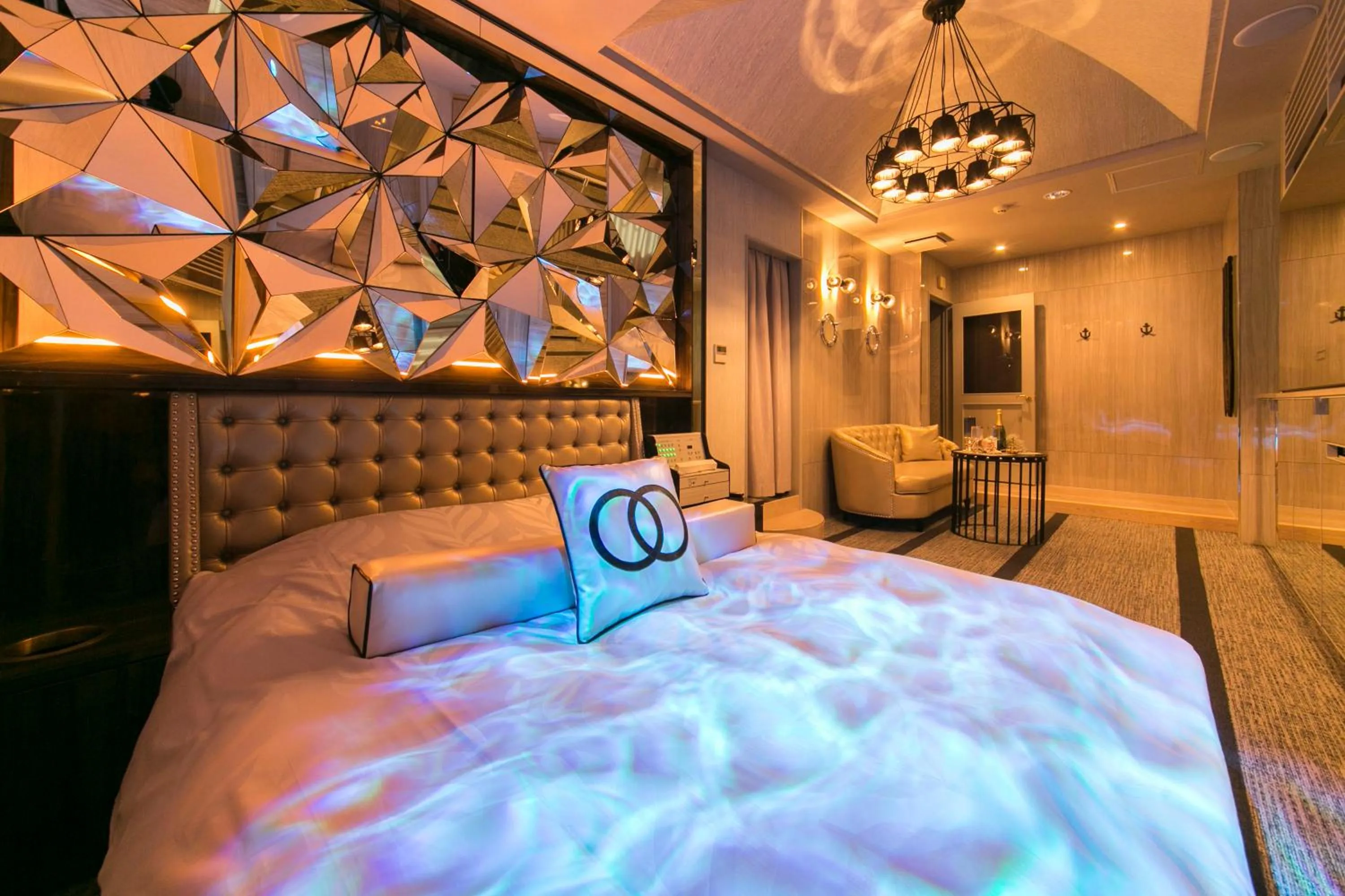 Bed in Design Hotel W Zip Club