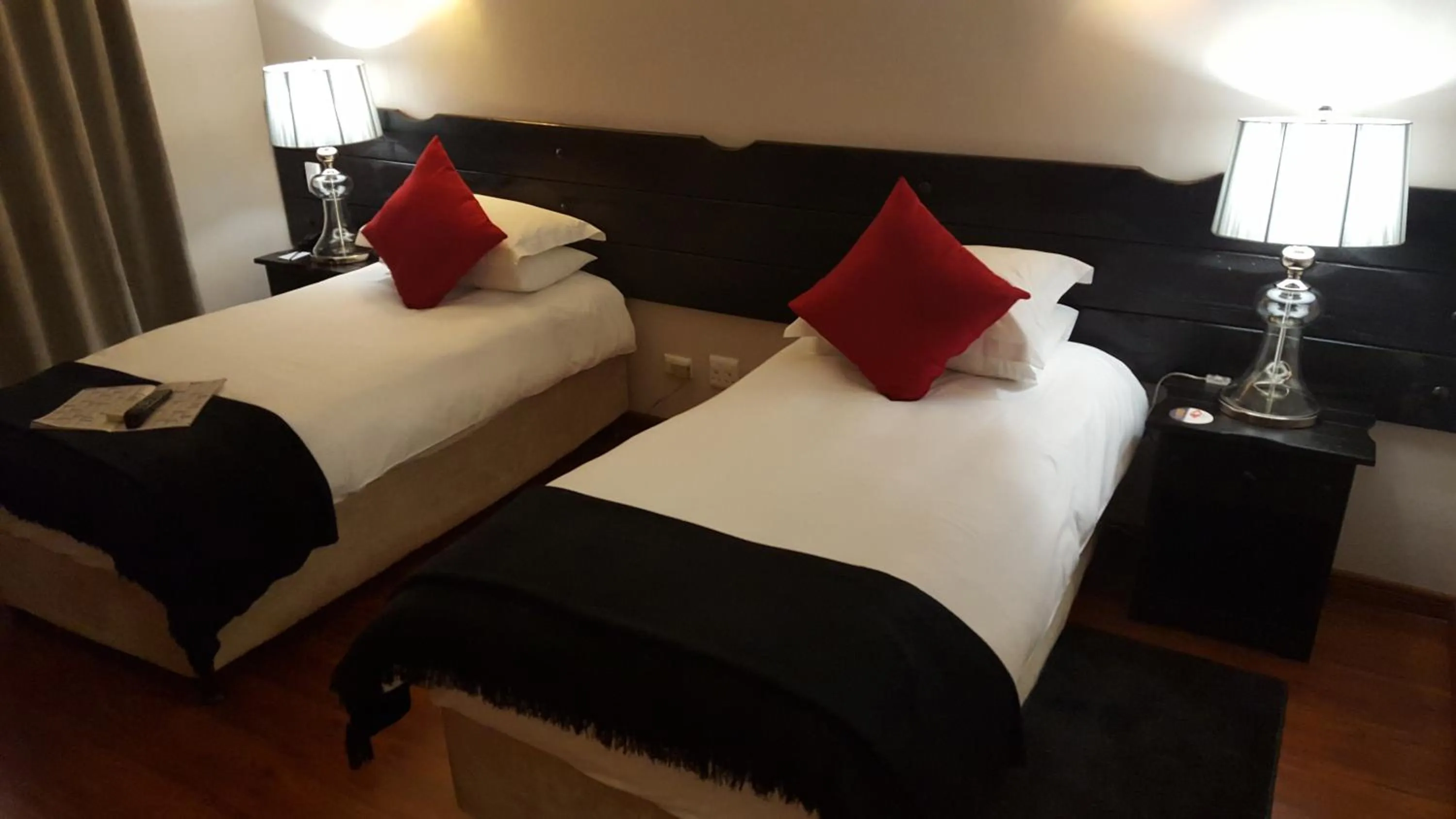 Bed in Desert Palace Hotel