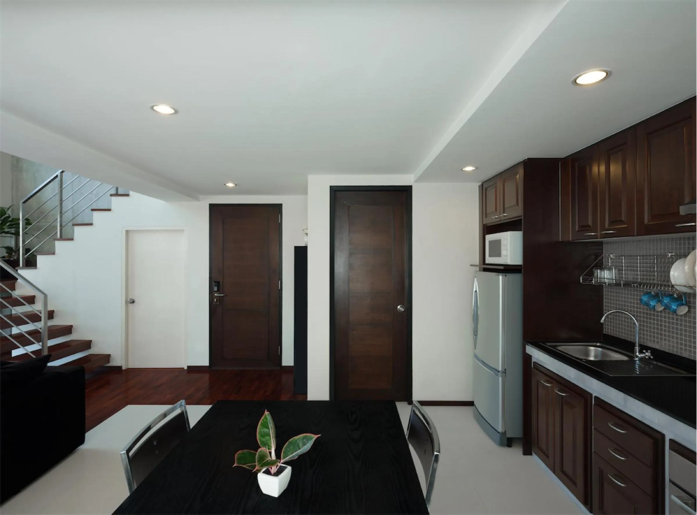 Kitchen or kitchenette in Silom Lofts