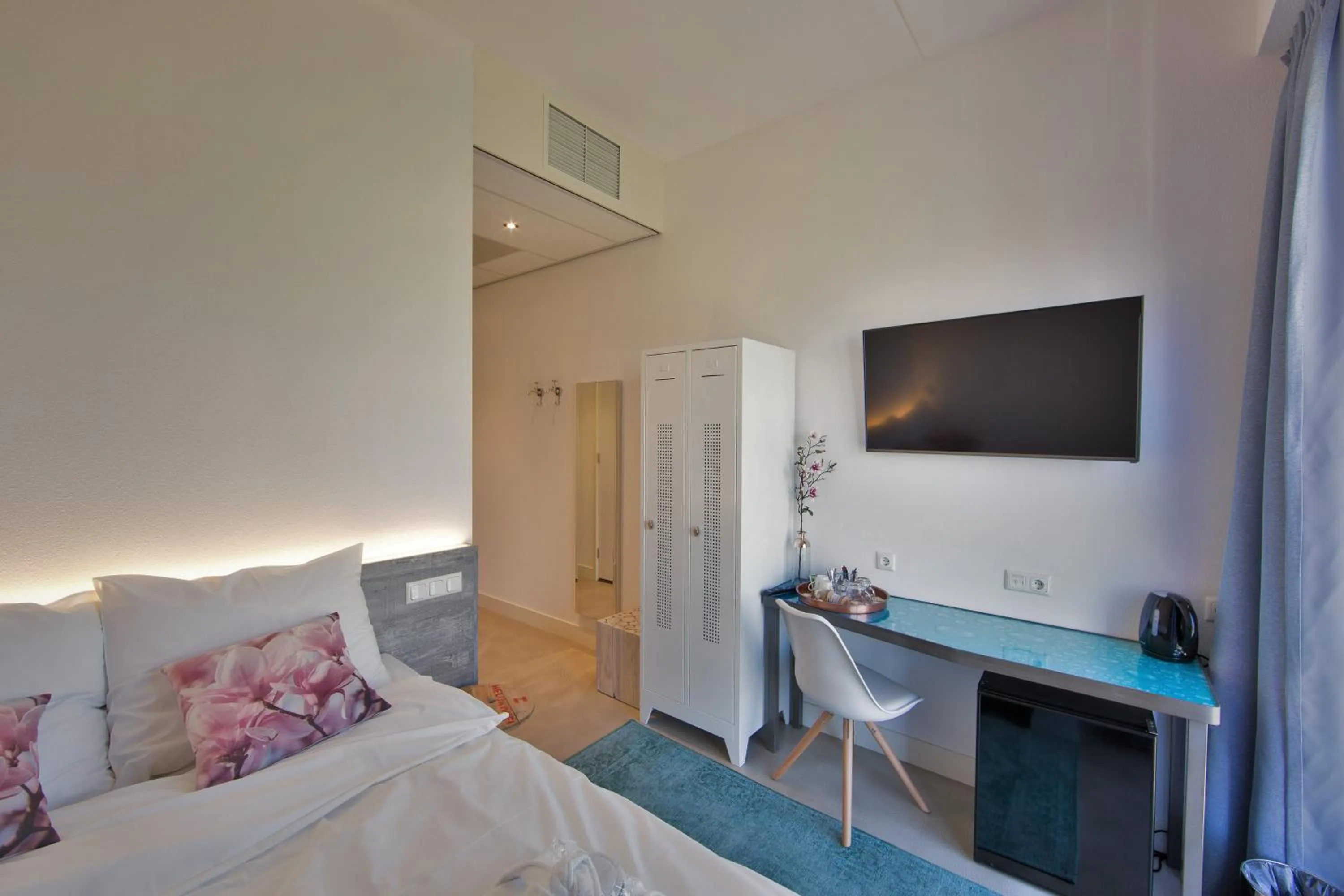 Decorative detail, Bed in Hotel Rauw aan de Kade