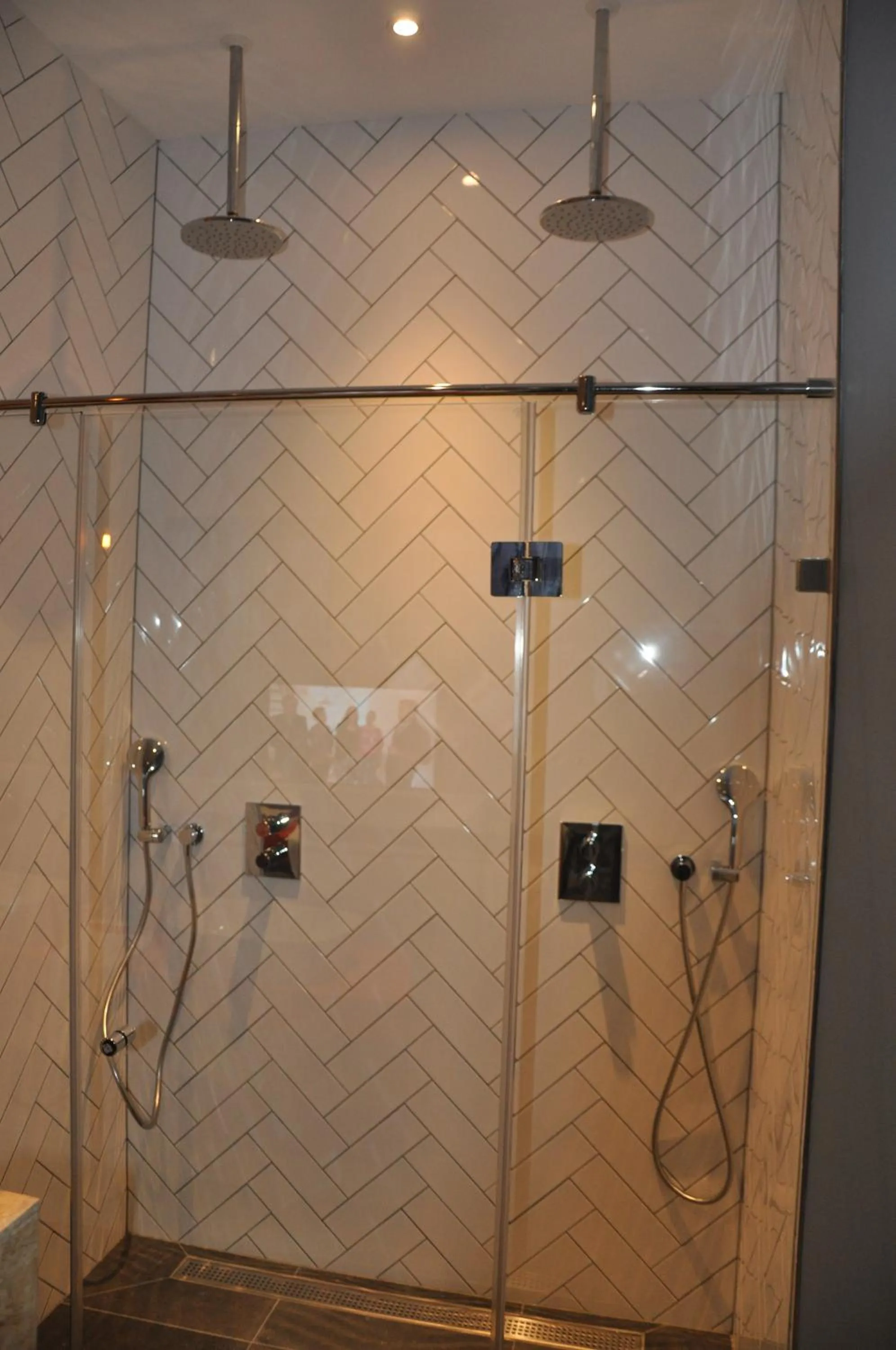 Shower in Hotel Rauw aan de Kade