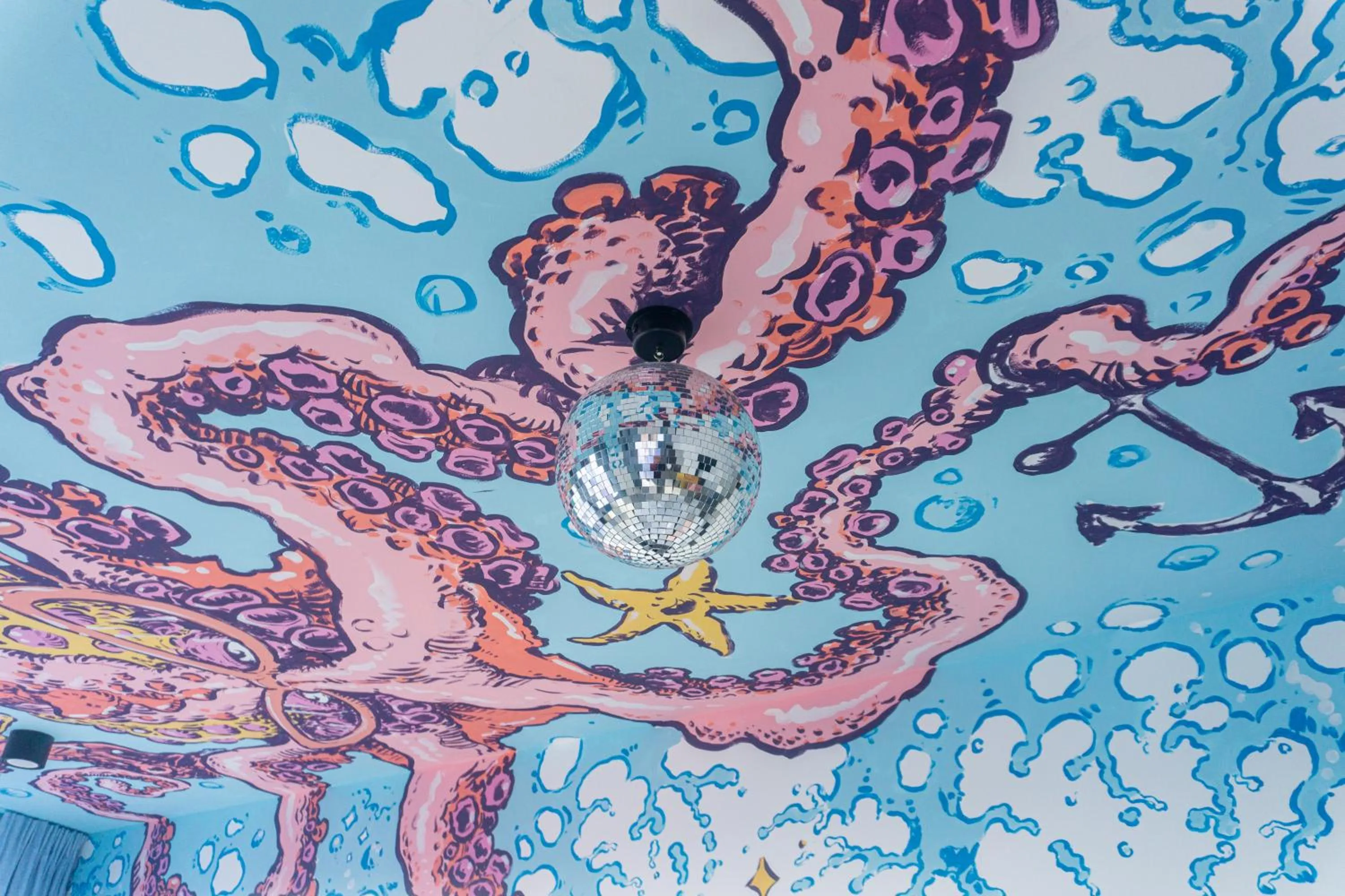 Decorative detail in Hotel Rauw aan de Kade