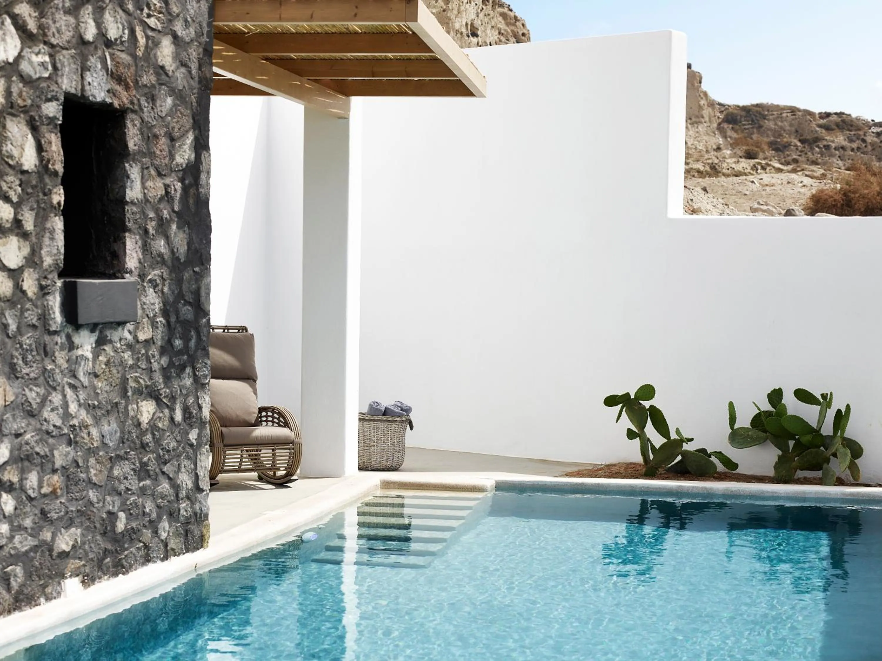 Pool view in Santo Pure Oia Suites & Villas