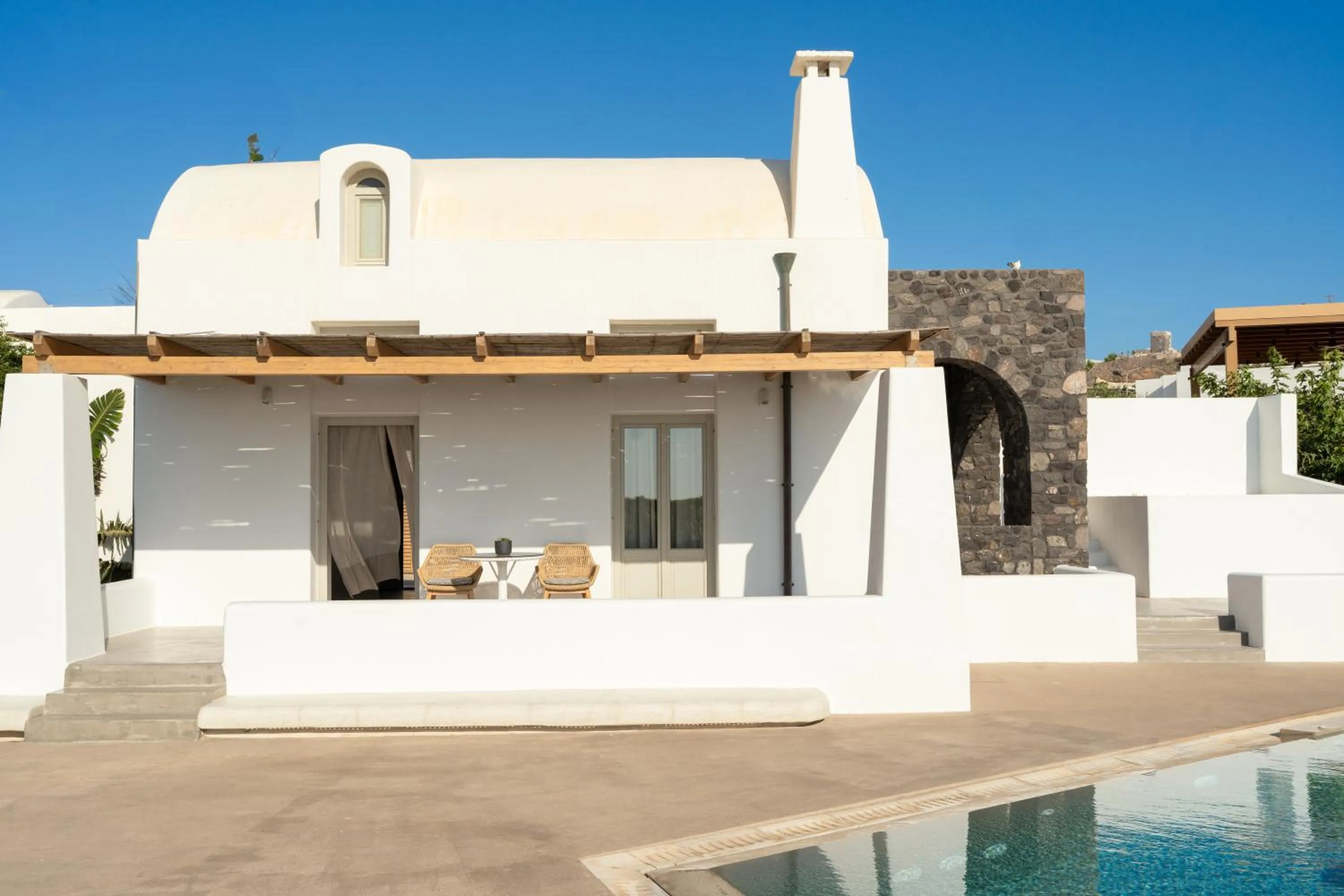 Property building in Santo Pure Oia Suites & Villas