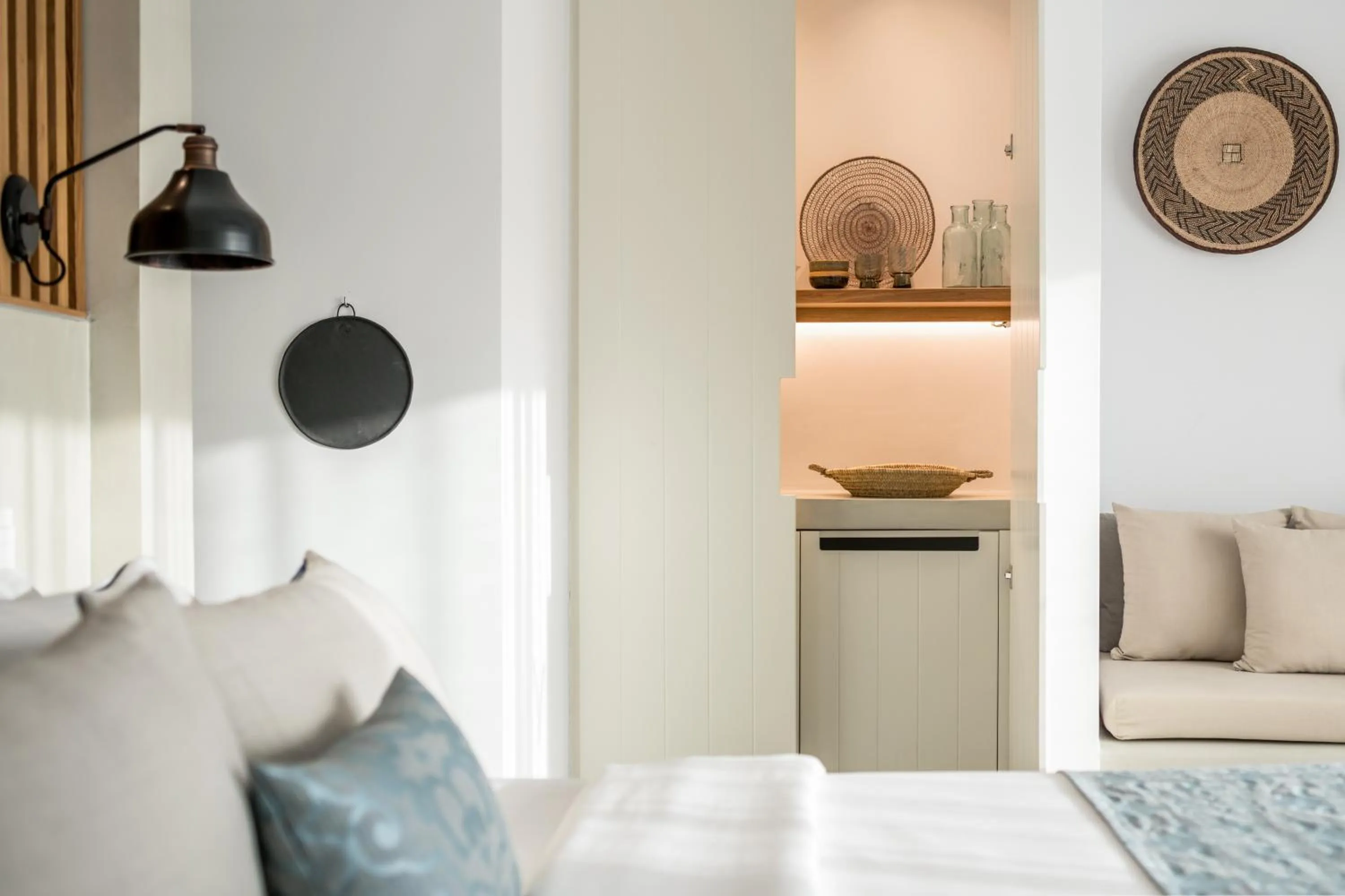 Bed in Santo Pure Oia Suites & Villas