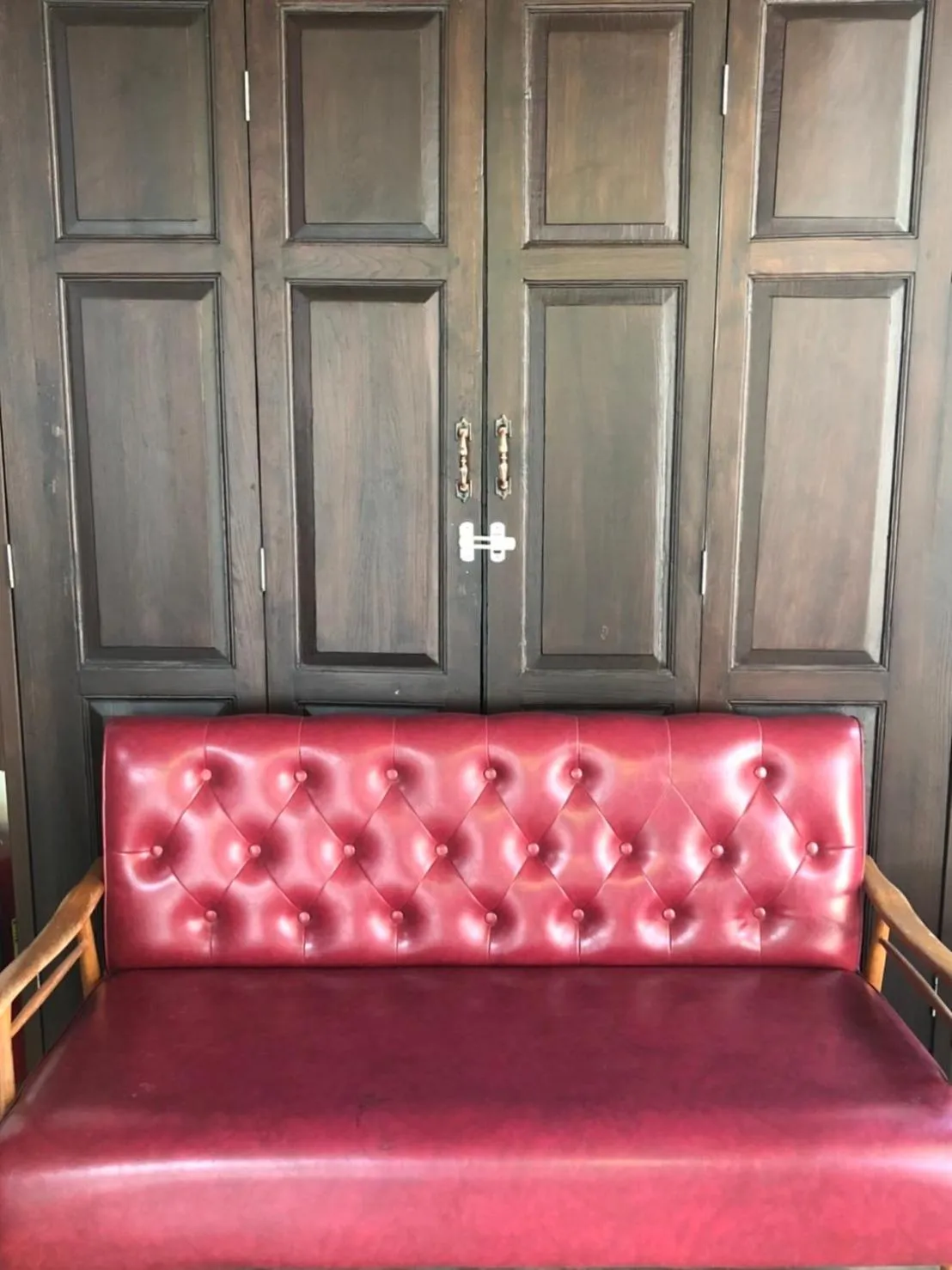 Living room in Bluefin Guesthouse