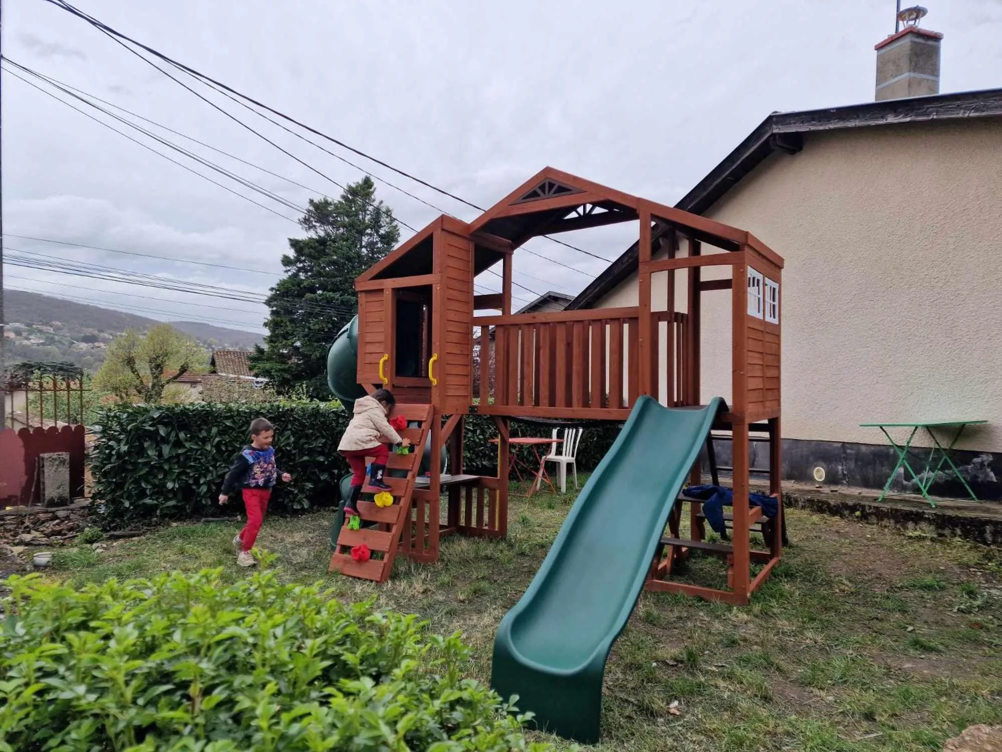 Children play ground in Le Relais Des Dames