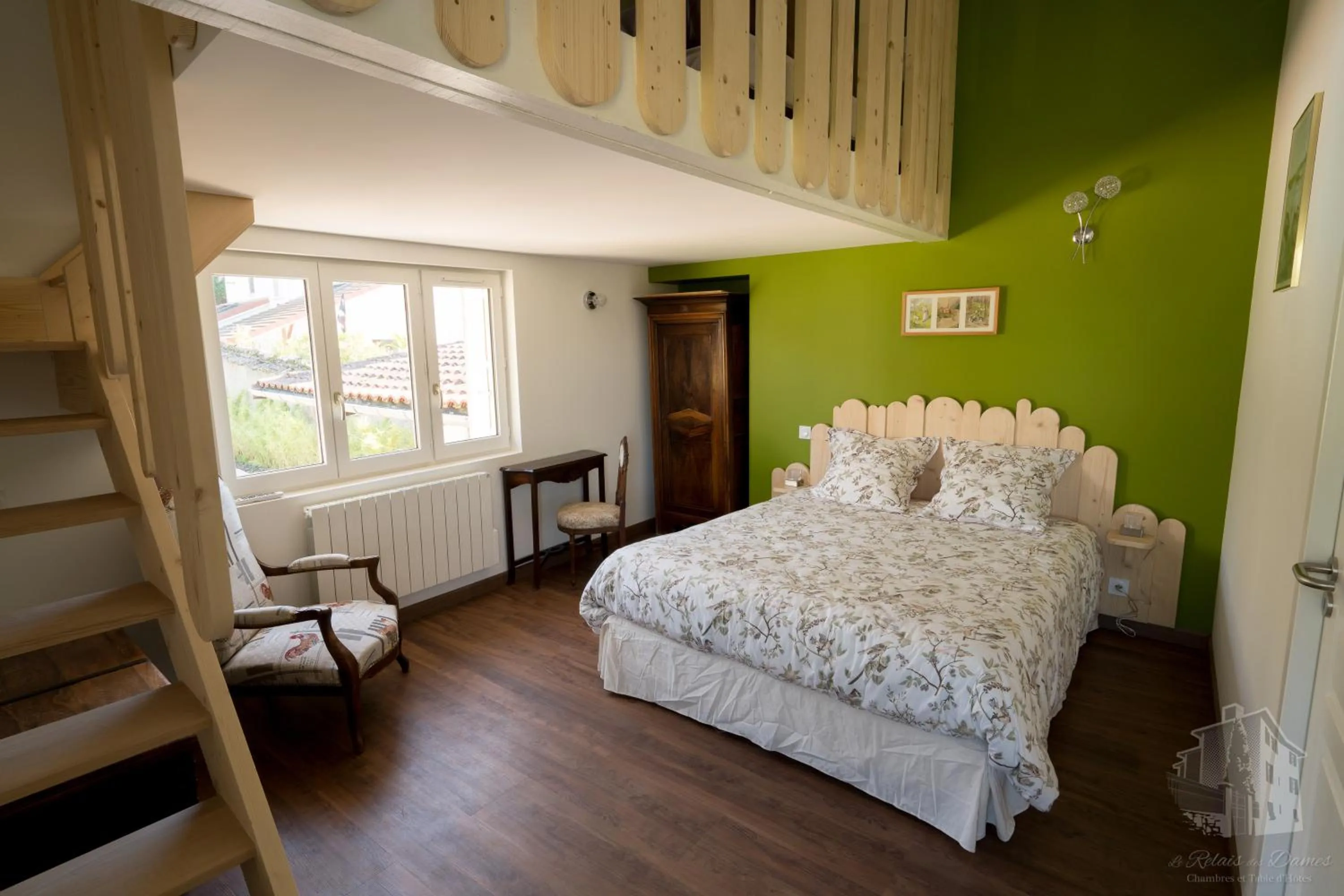 Photo of the whole room, Bed in Le Relais Des Dames