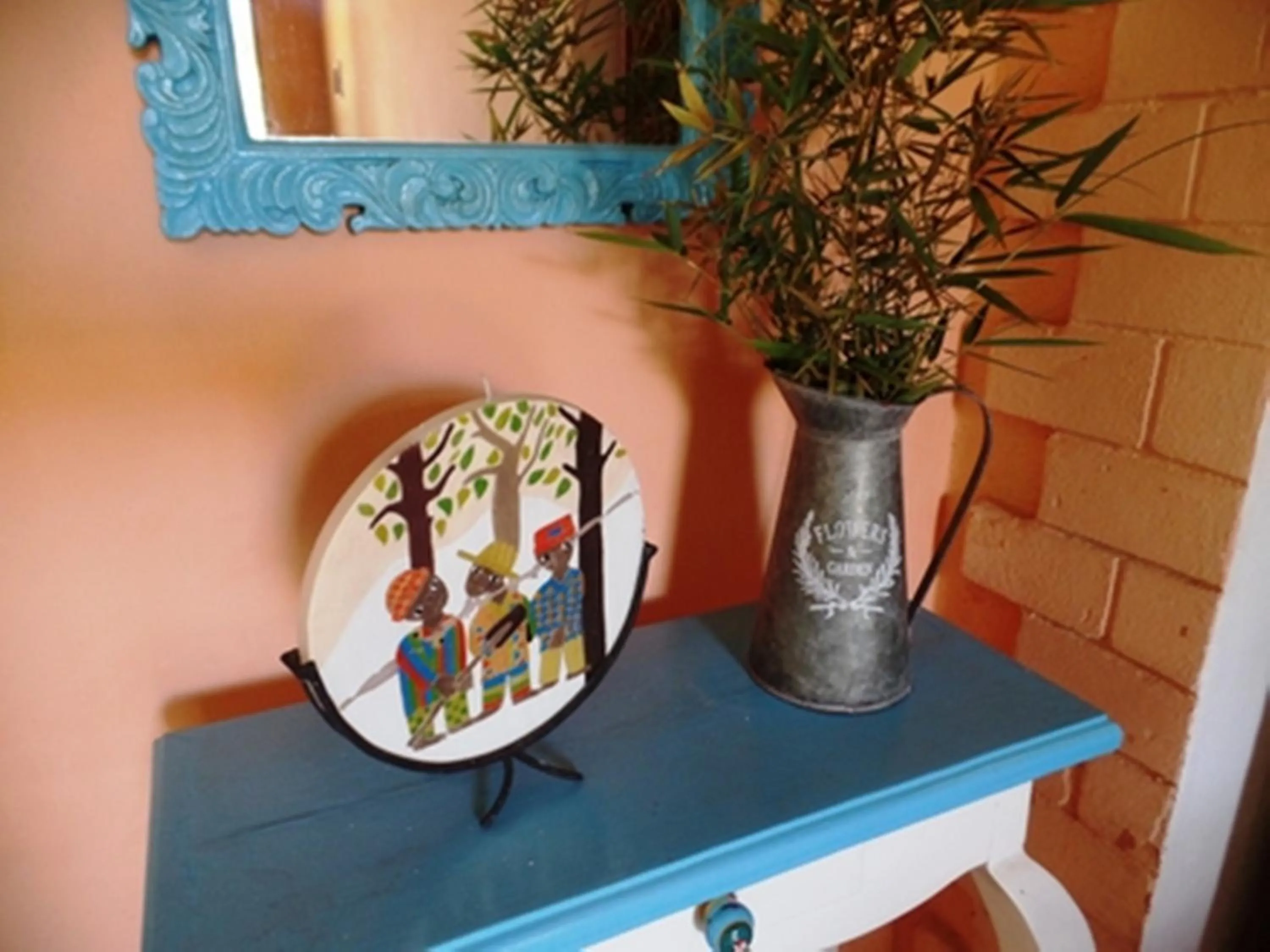 Lobby or reception in Maison Lovasoa